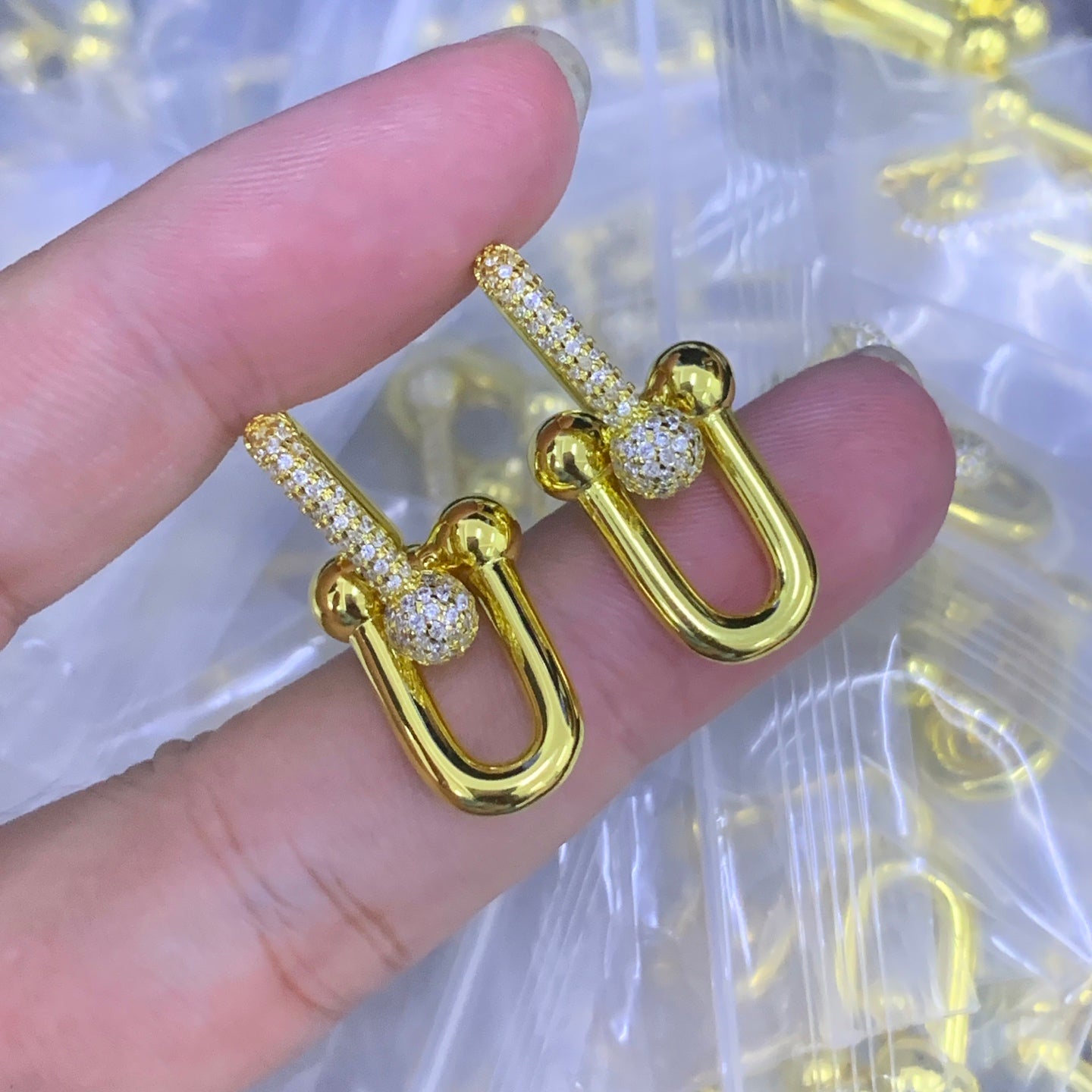 LuxluxHouse Low Price And High Quality Accessories Tiffany