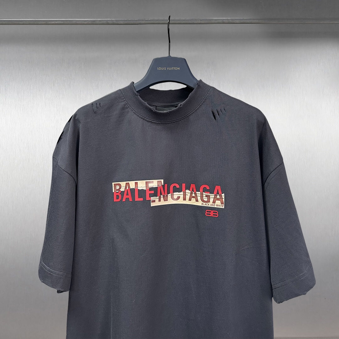 LuxluxHouse Best Quality Clothes Balenciaga T-shirt