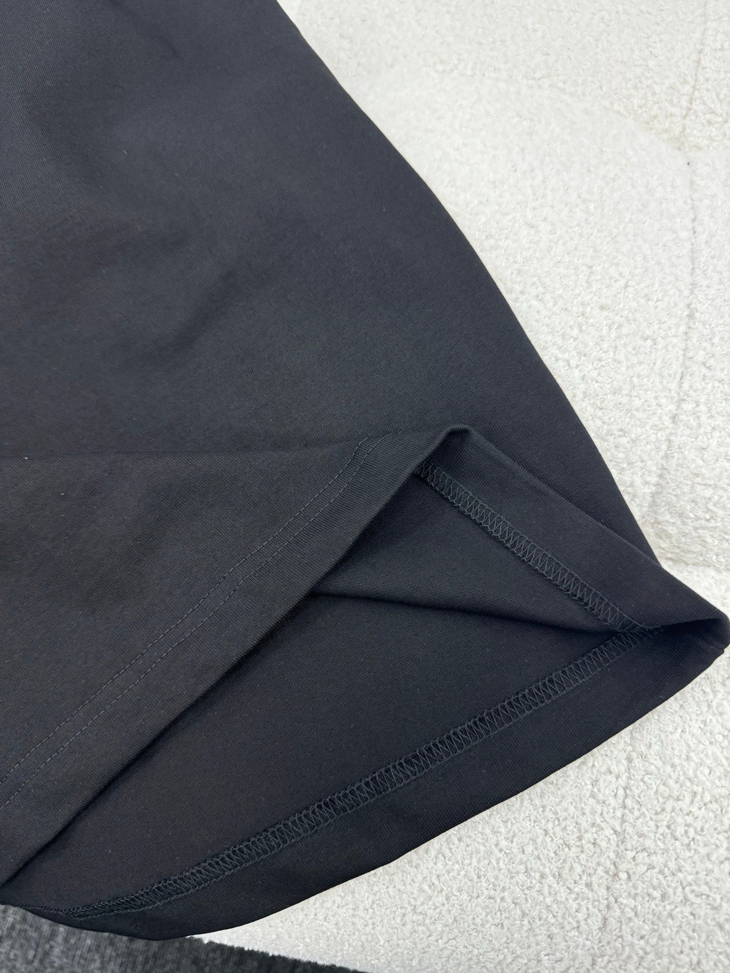 LuxluxHouse Best Quality Clothes T-shirt Loewe