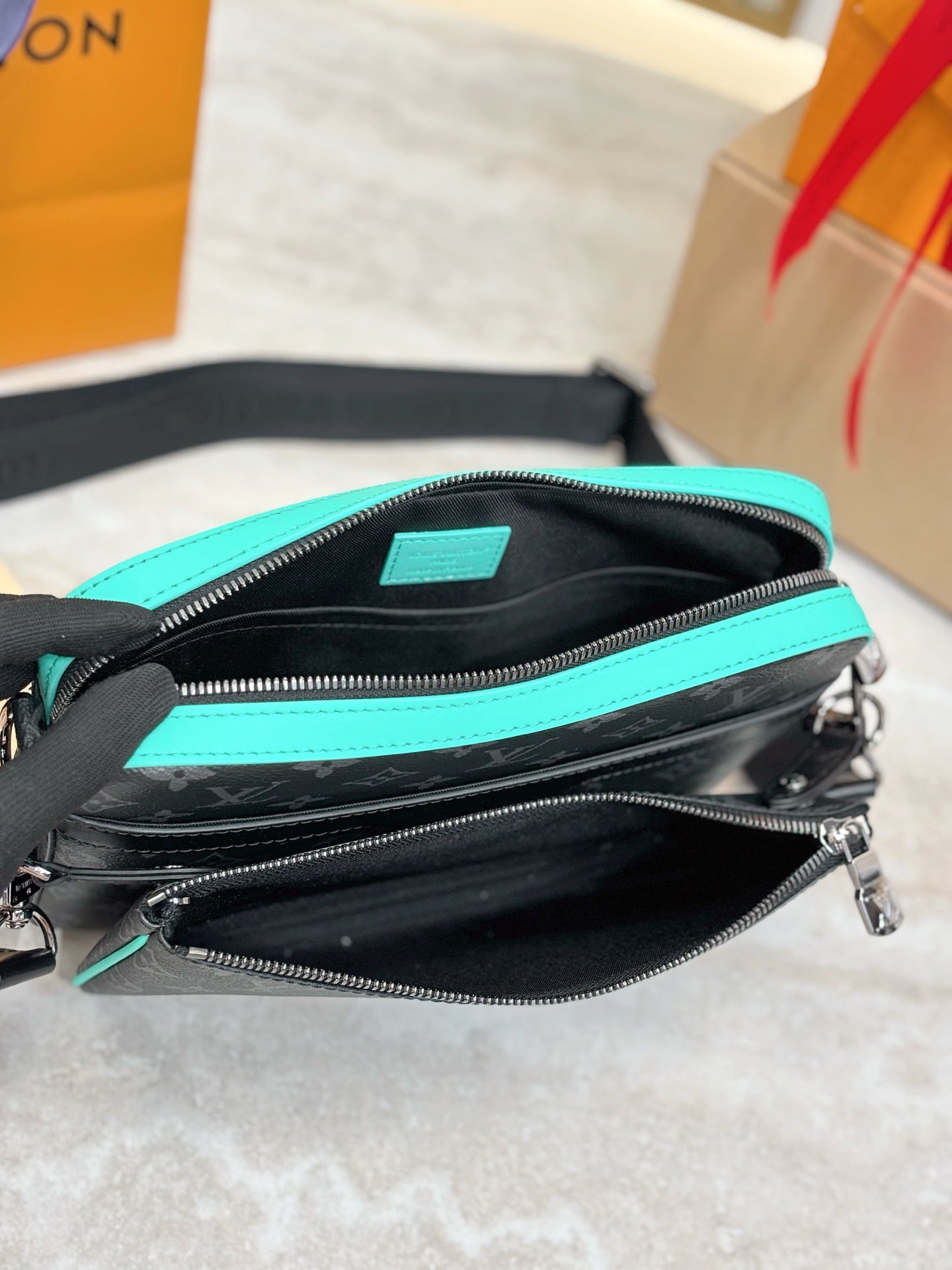 LuxluxHouse Best Quality Bags Louis Vuitton Men