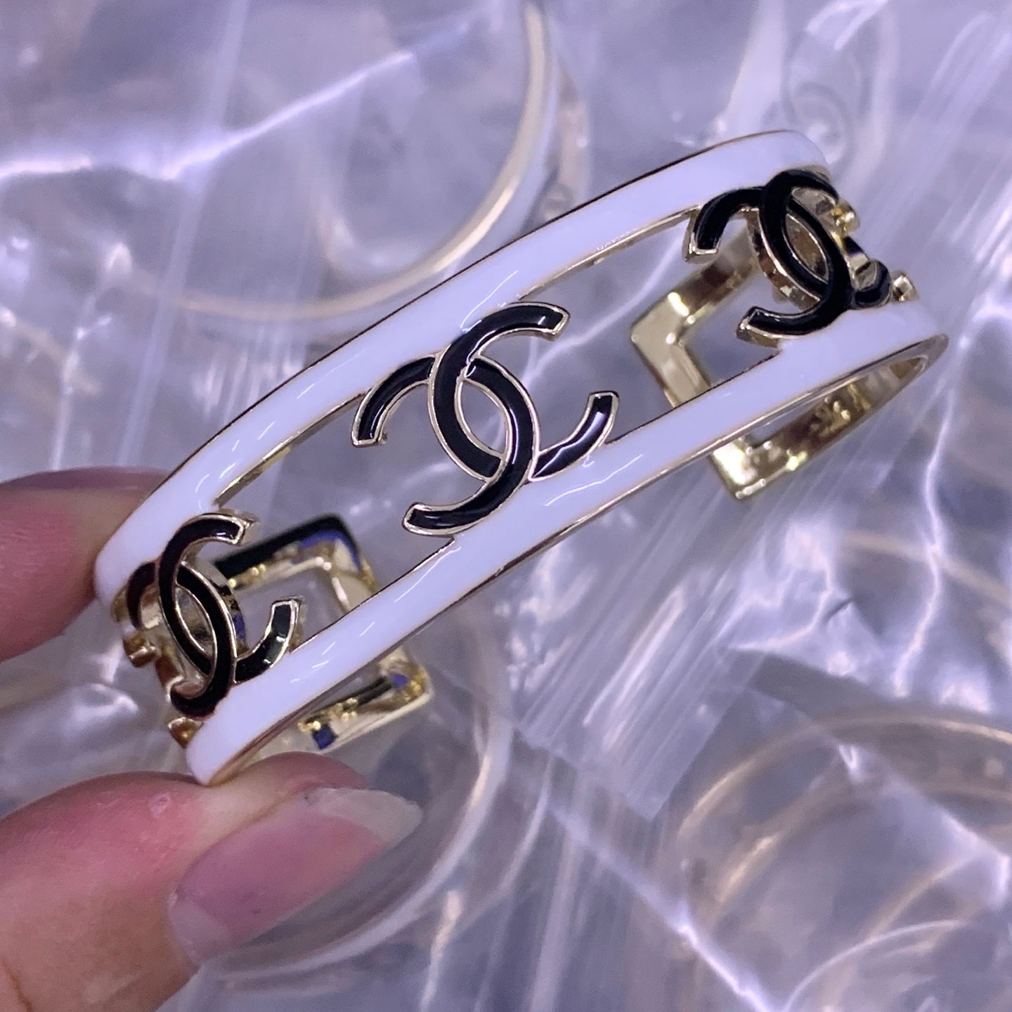 LuxluxHouse Low Price And High Quality Accessories Chanel