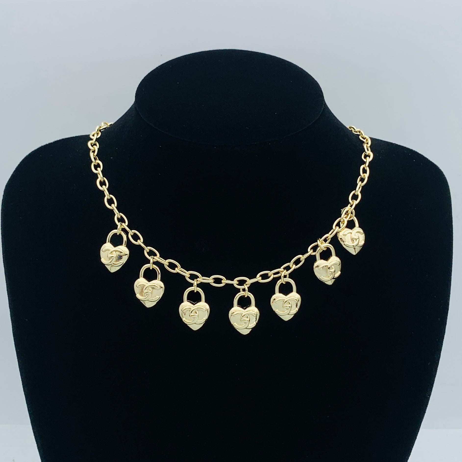 LuxluxHouse Low Price And High Quality Accessories Chanel