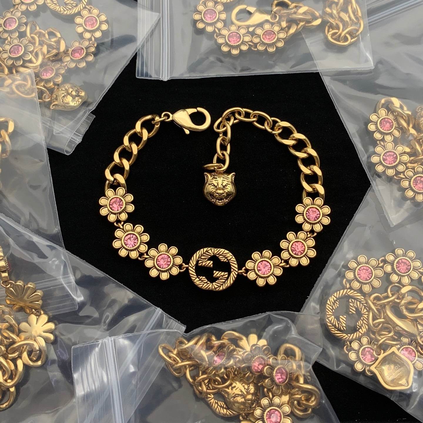 LuxluxHouse Low Price And High Quality Accessories Gucci