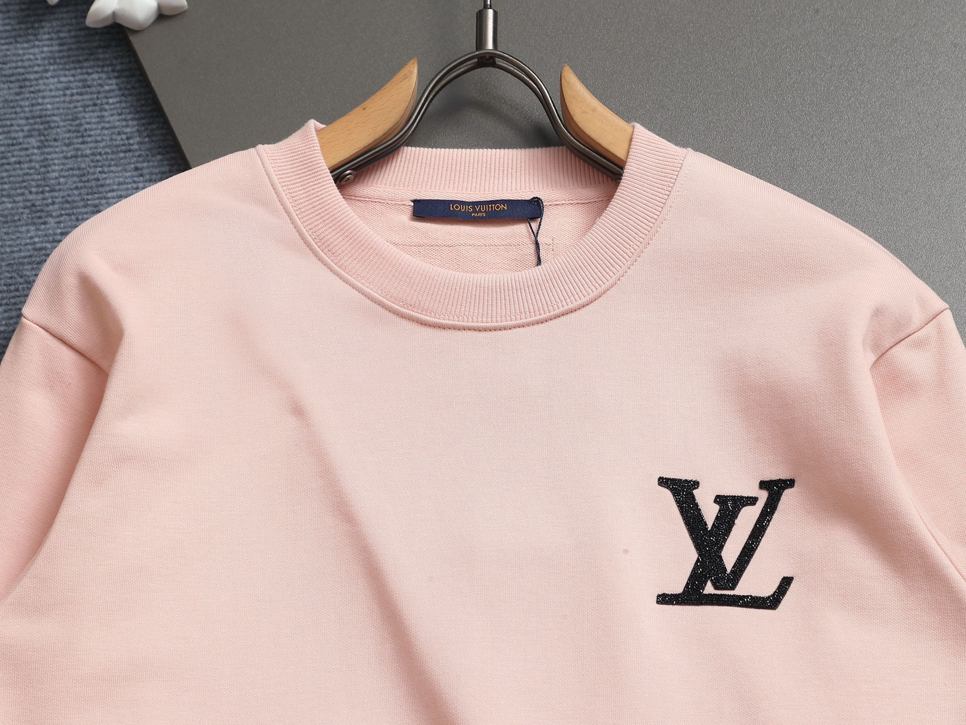 LuxluxHouse Best Quality Clothes Hoodie & Sweater Louis Vuitton