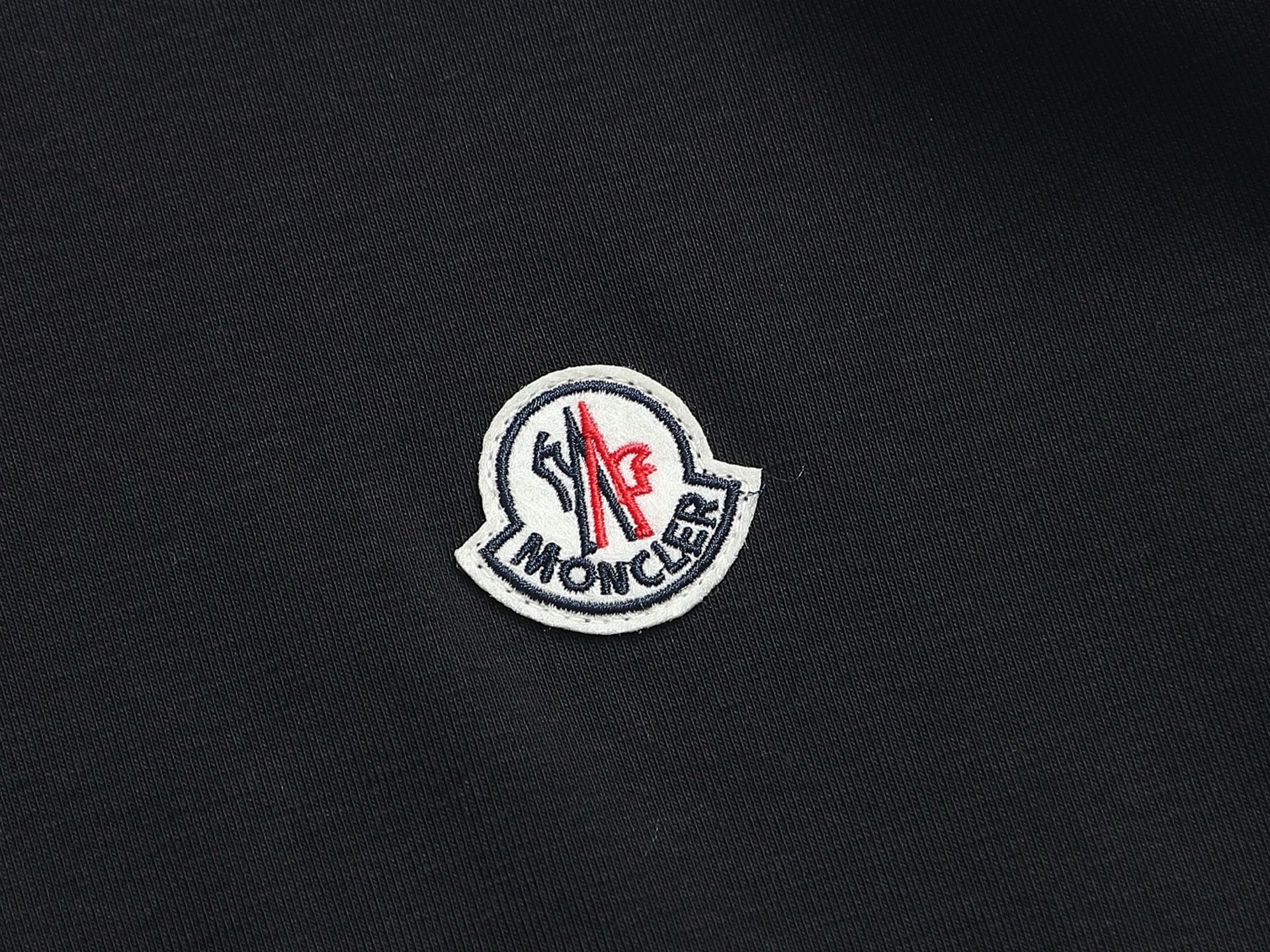 LuxluxHouse Best Quality Clothes T-shirt Moncler
