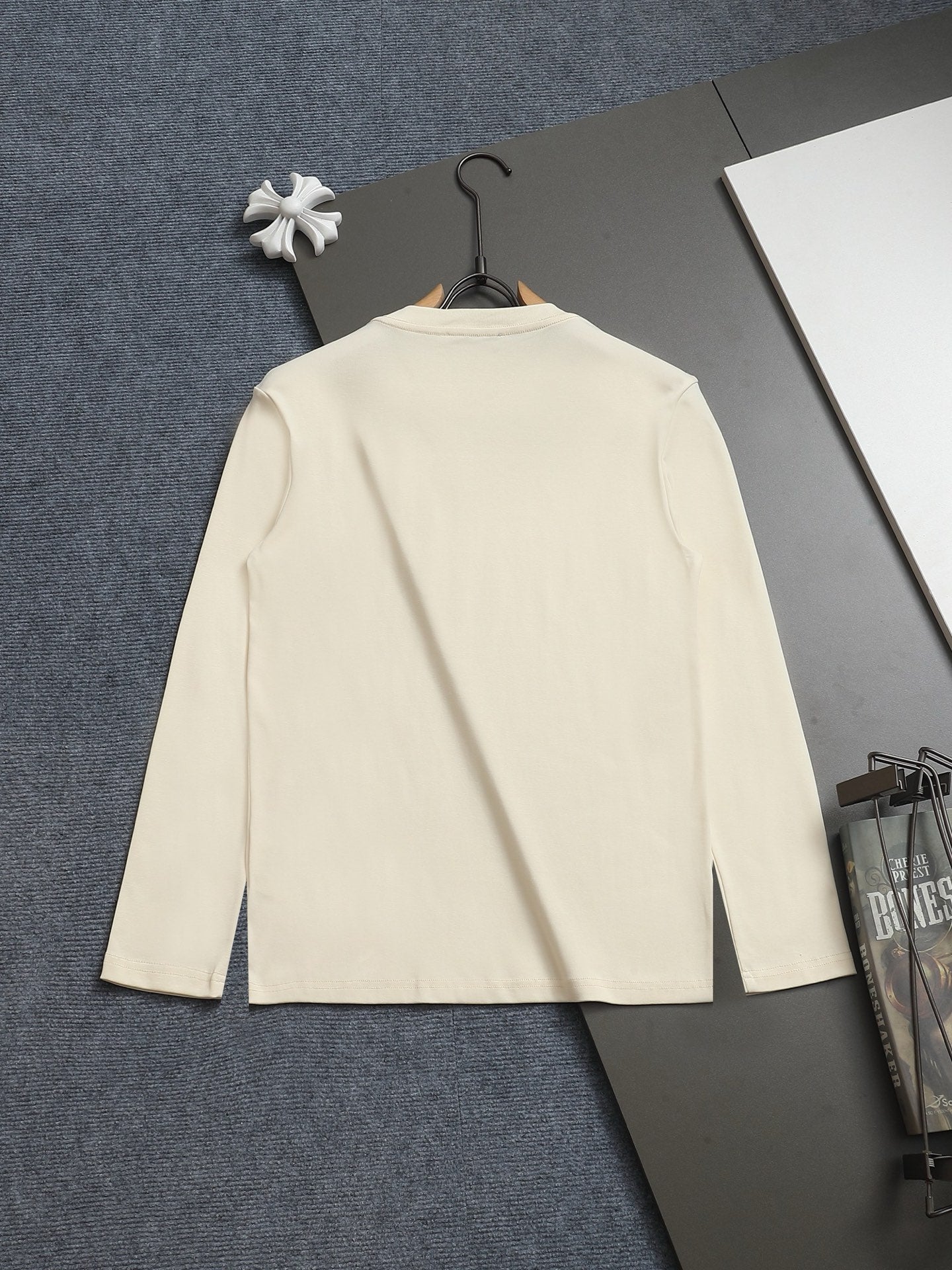 LuxluxHouse Best Quality Clothes T-shirt Prada