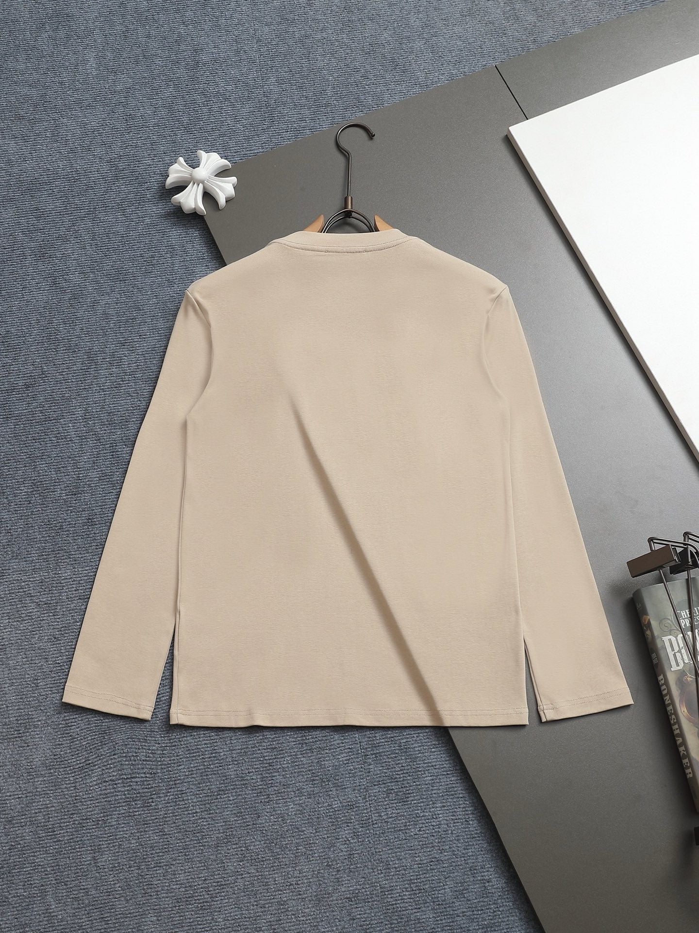 LuxluxHouse Best Quality Clothes T-shirt Prada