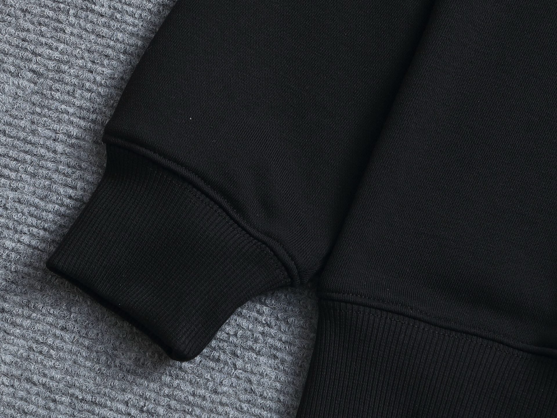 LuxluxHouse Best Quality Clothes Hoodie & Sweater Prada