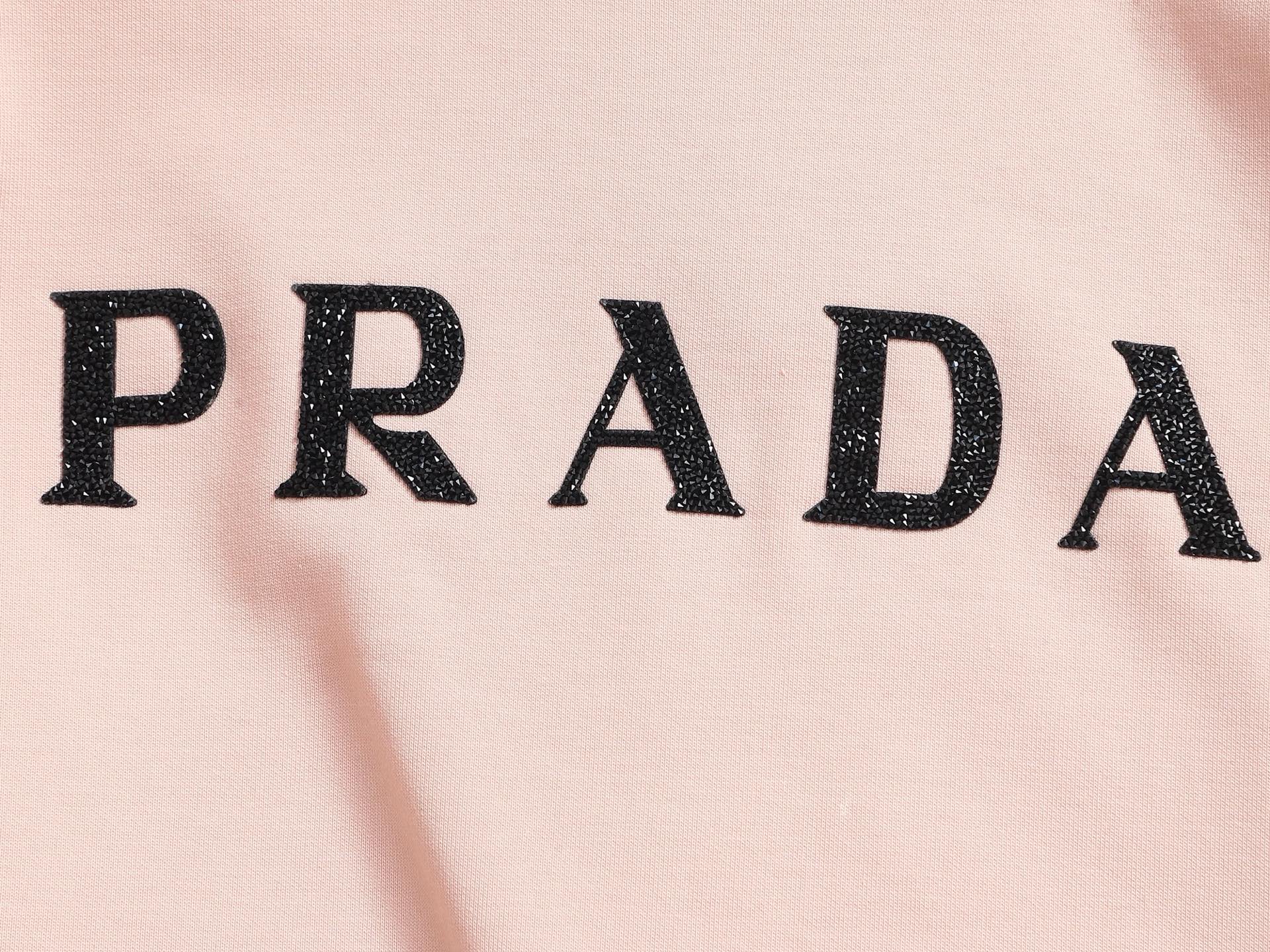 LuxluxHouse Best Quality Clothes Hoodie & Sweater Prada