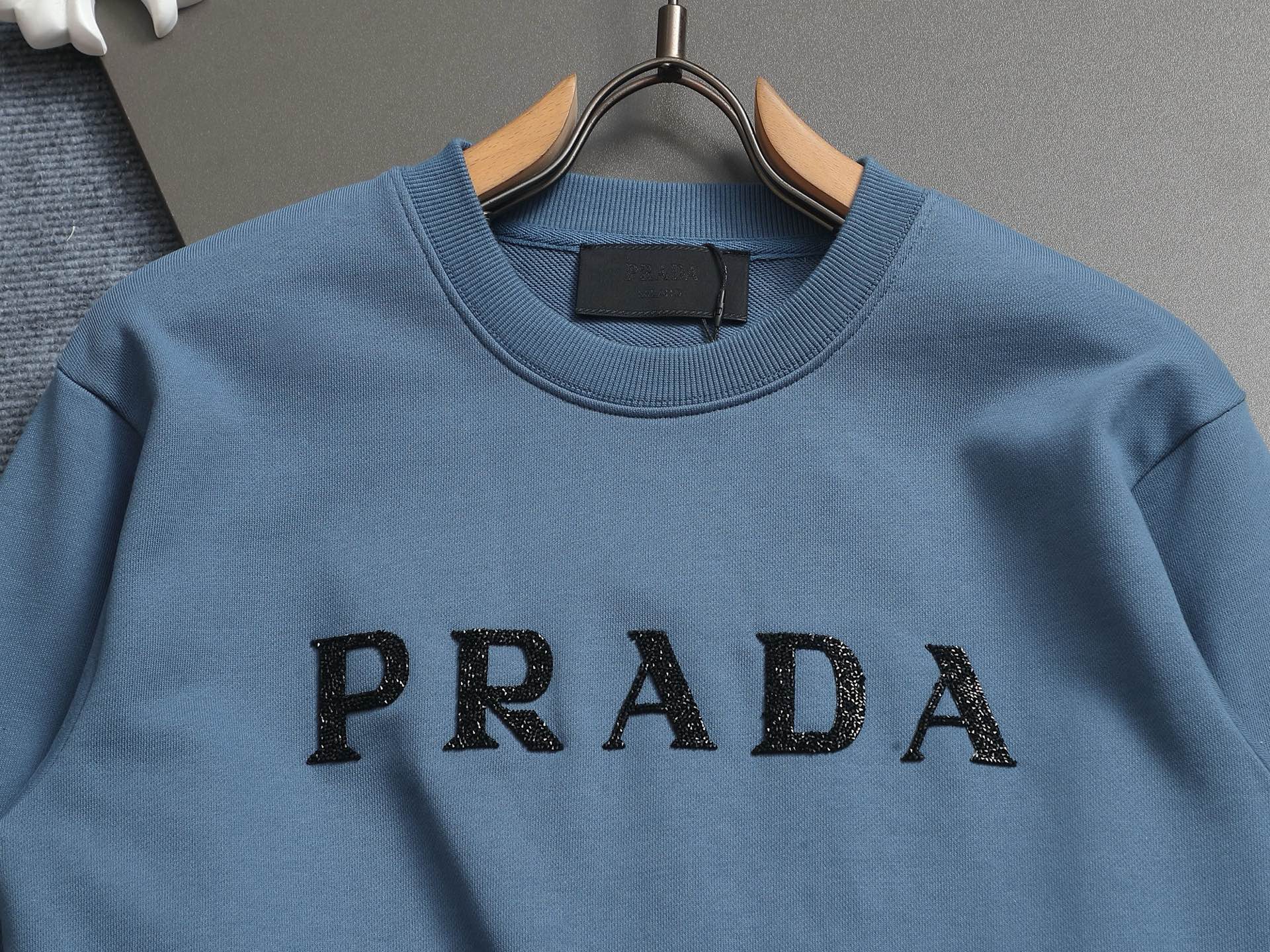 LuxluxHouse Best Quality Clothes Hoodie & Sweater Prada