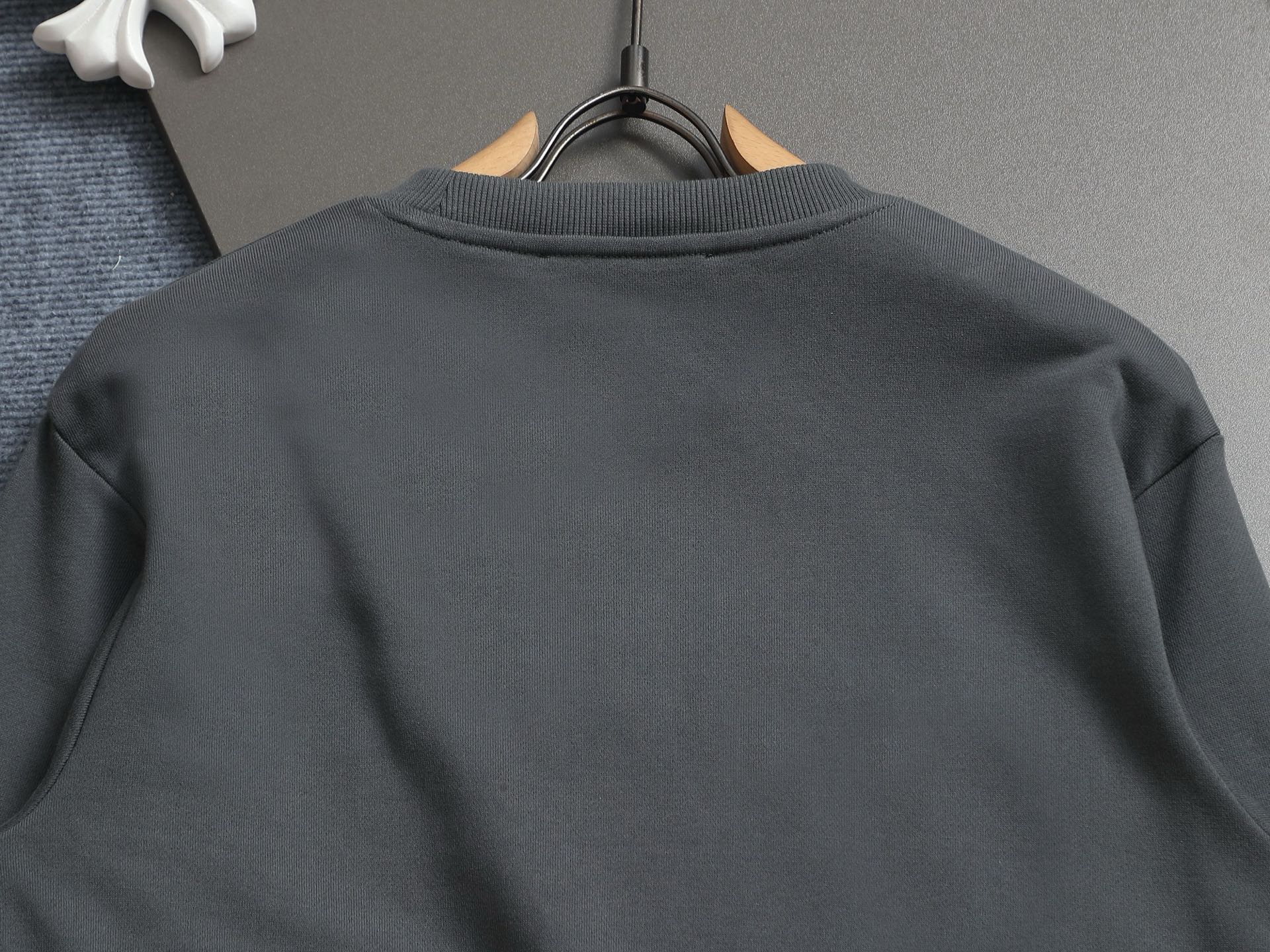 LuxluxHouse Best Quality Clothes Hoodie & Sweater Prada