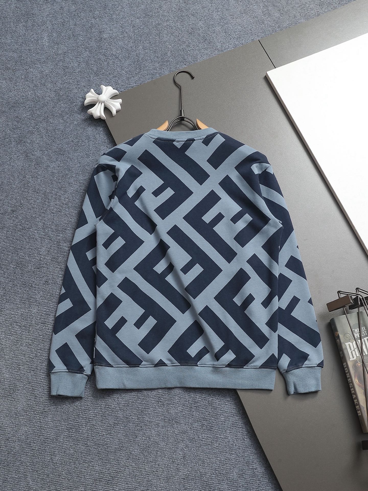 LuxluxHouse Best Quality Clothes Fendi Hoodie & Sweater