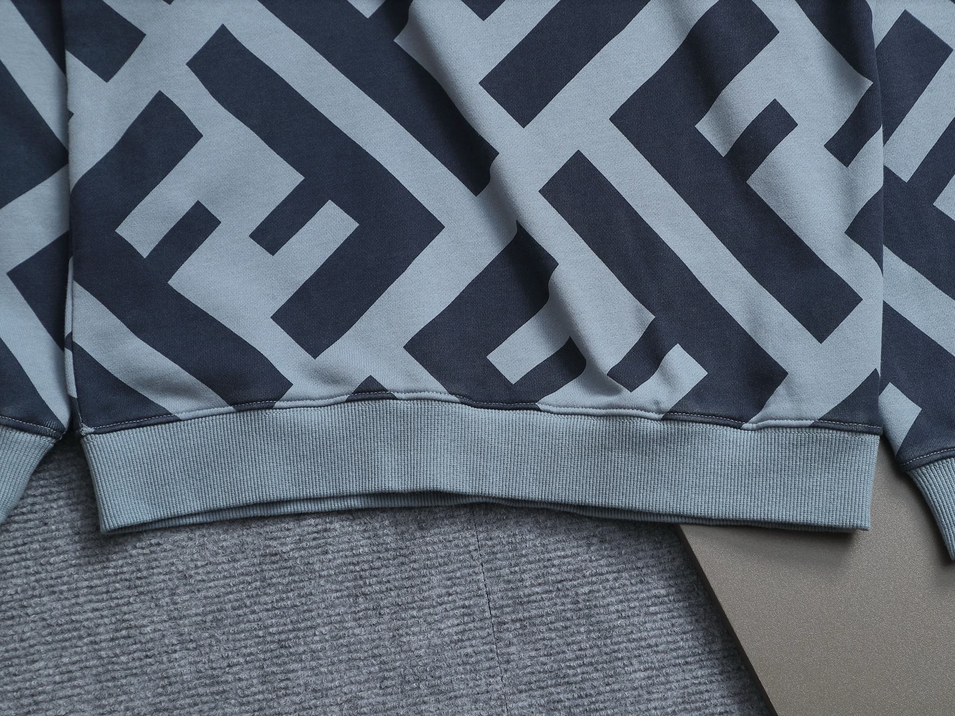 LuxluxHouse Best Quality Clothes Fendi Hoodie & Sweater