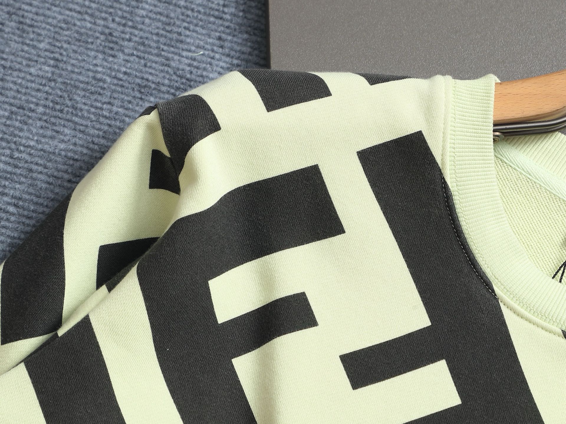 LuxluxHouse Best Quality Clothes Fendi T-shirt