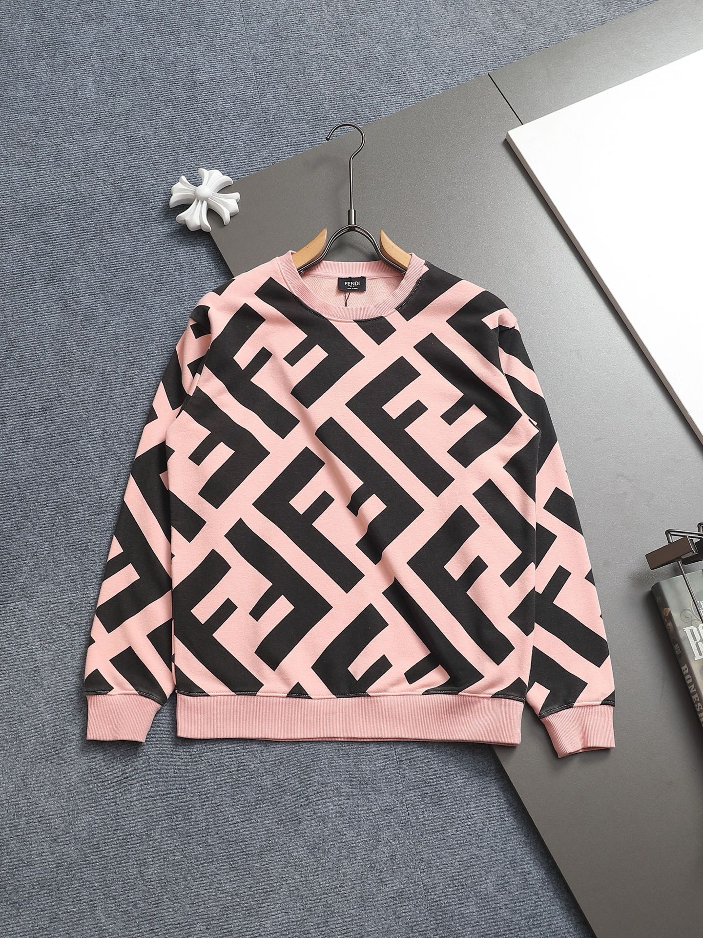LuxluxHouse Best Quality Clothes Fendi Hoodie & Sweater