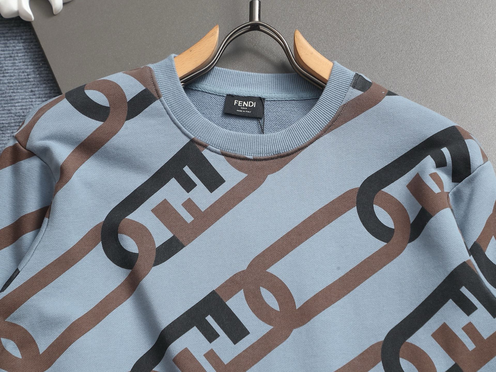 LuxluxHouse Best Quality Clothes Fendi T-shirt