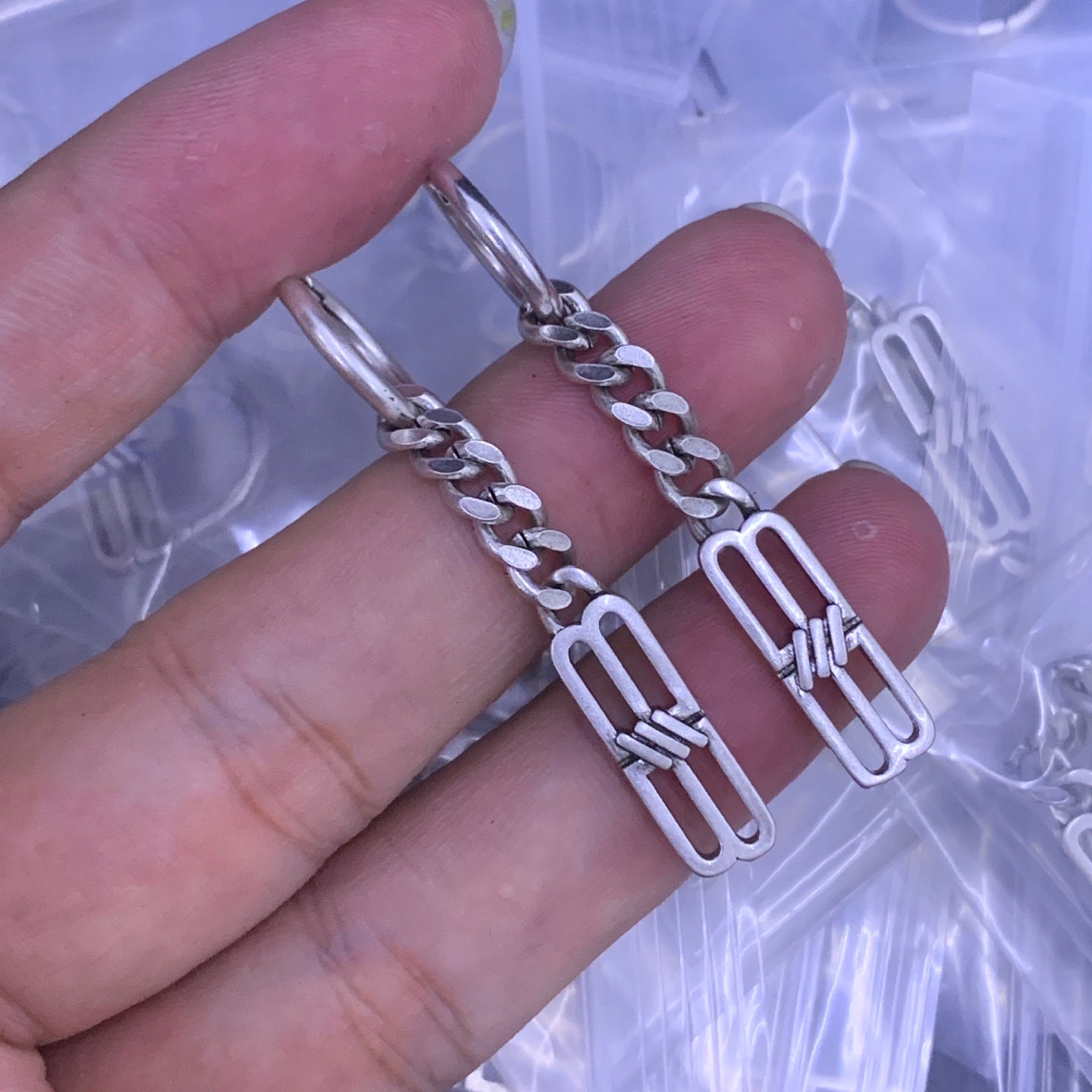 LuxluxHouse Low Price And High Quality Accessories Balenciaga