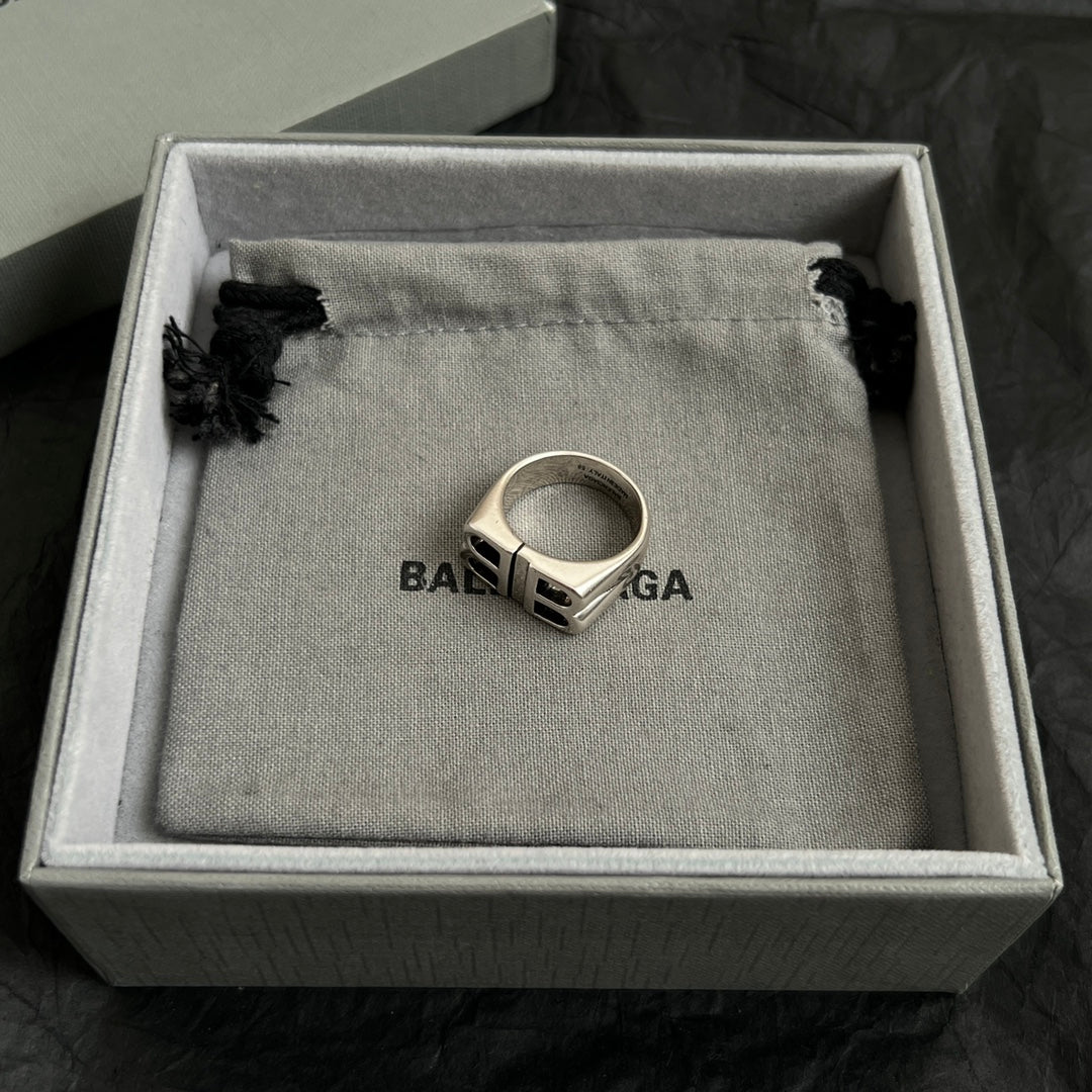 LuxluxHouse Best Quality Accessories Ring Balenciaga