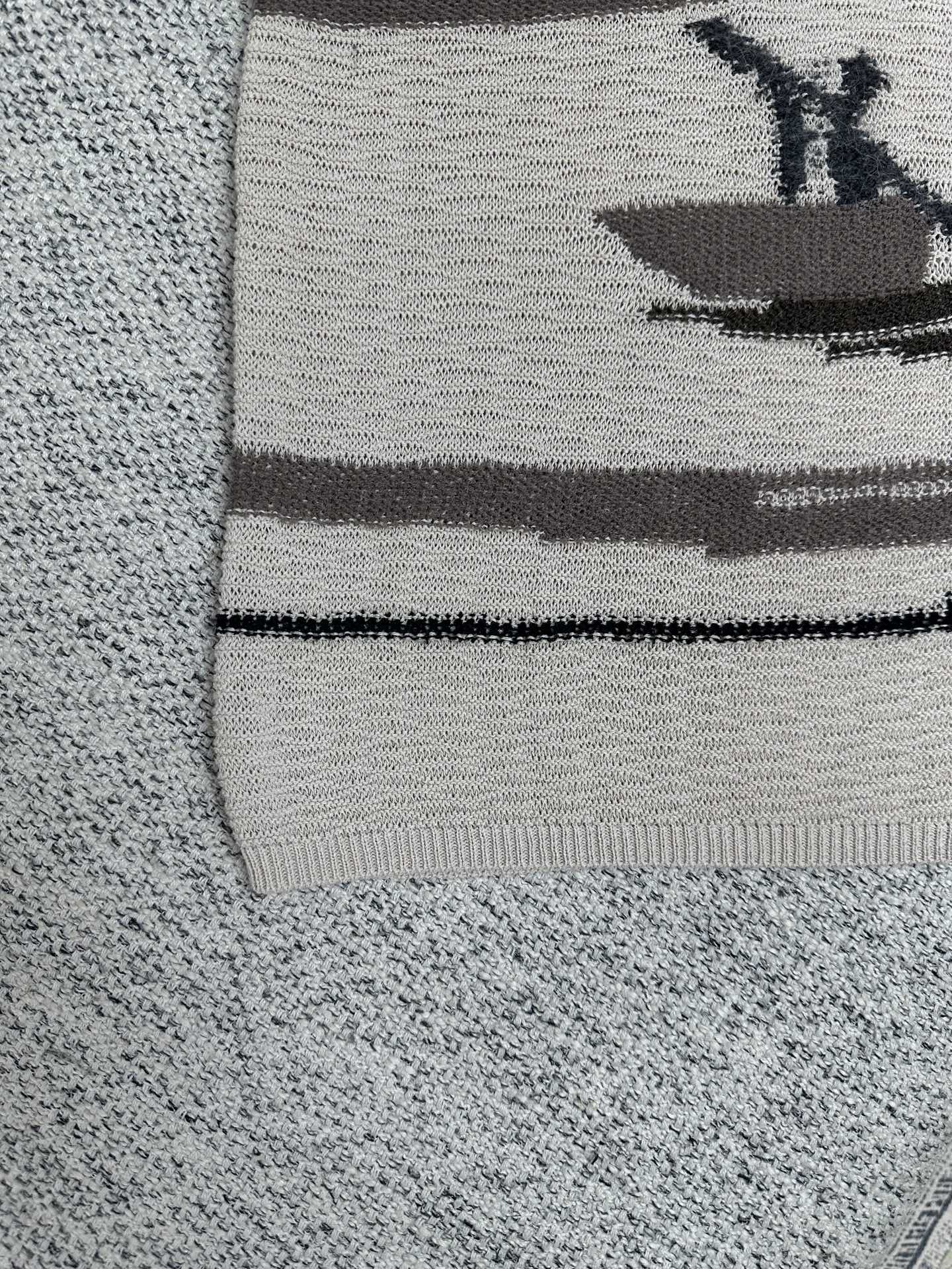LuxluxHouse Best Quality Clothes Shirts&Polo Off White