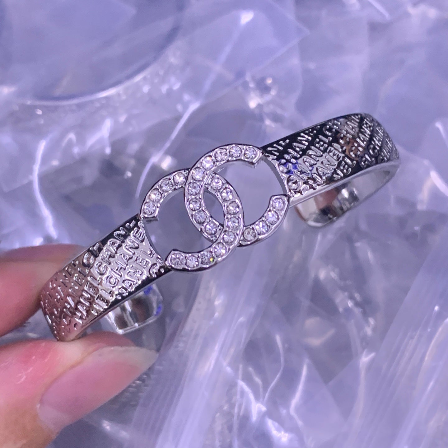 LuxluxHouse Low Price And High Quality Accessories Chanel