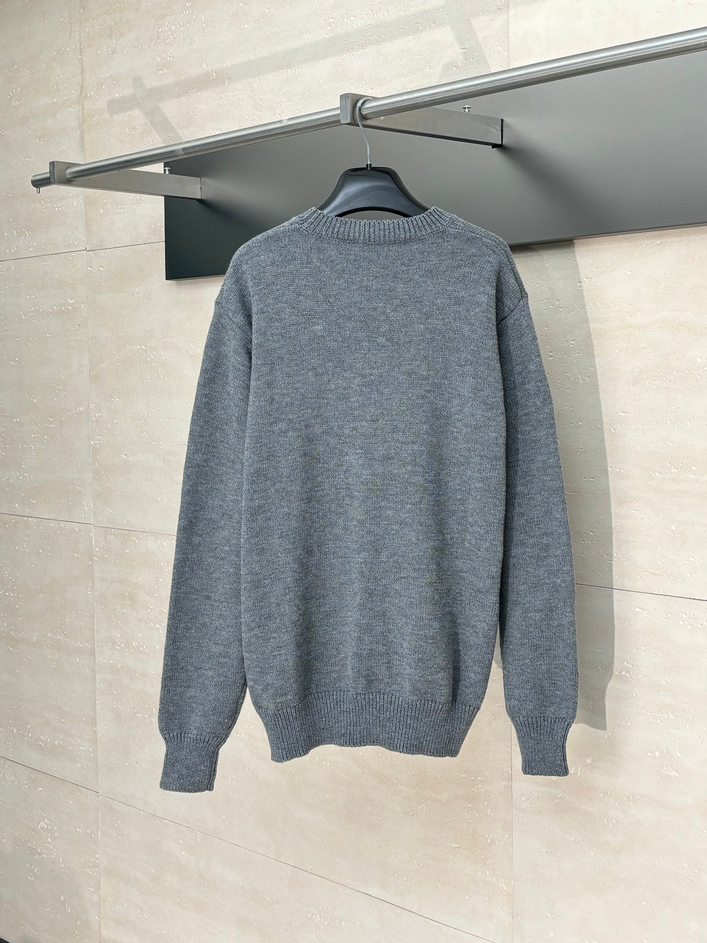 LuxluxHouse Best Quality Clothes Hoodie & Sweater Loewe
