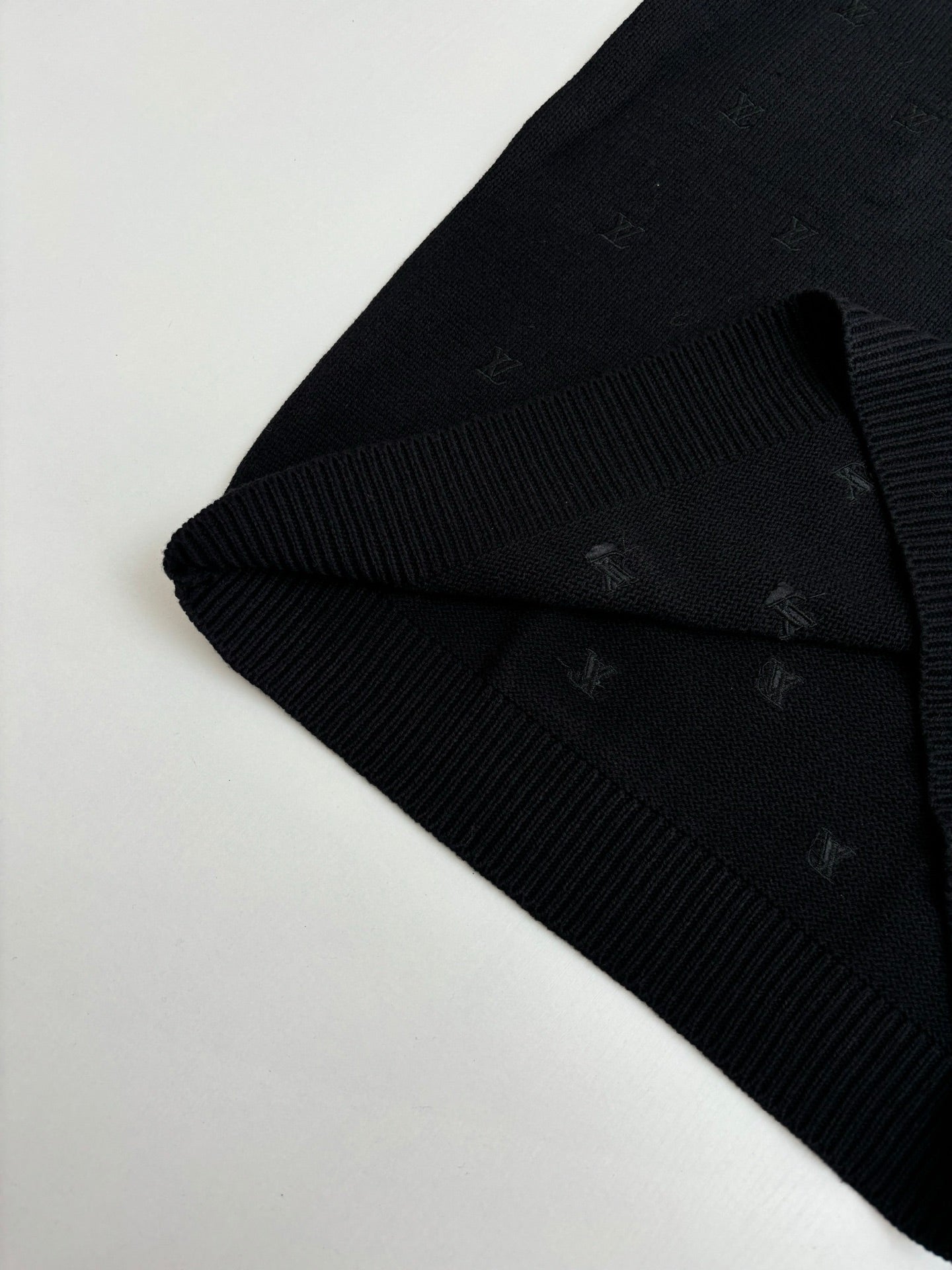 LuxluxHouse Best Quality Clothes Hoodie & Sweater Louis Vuitton