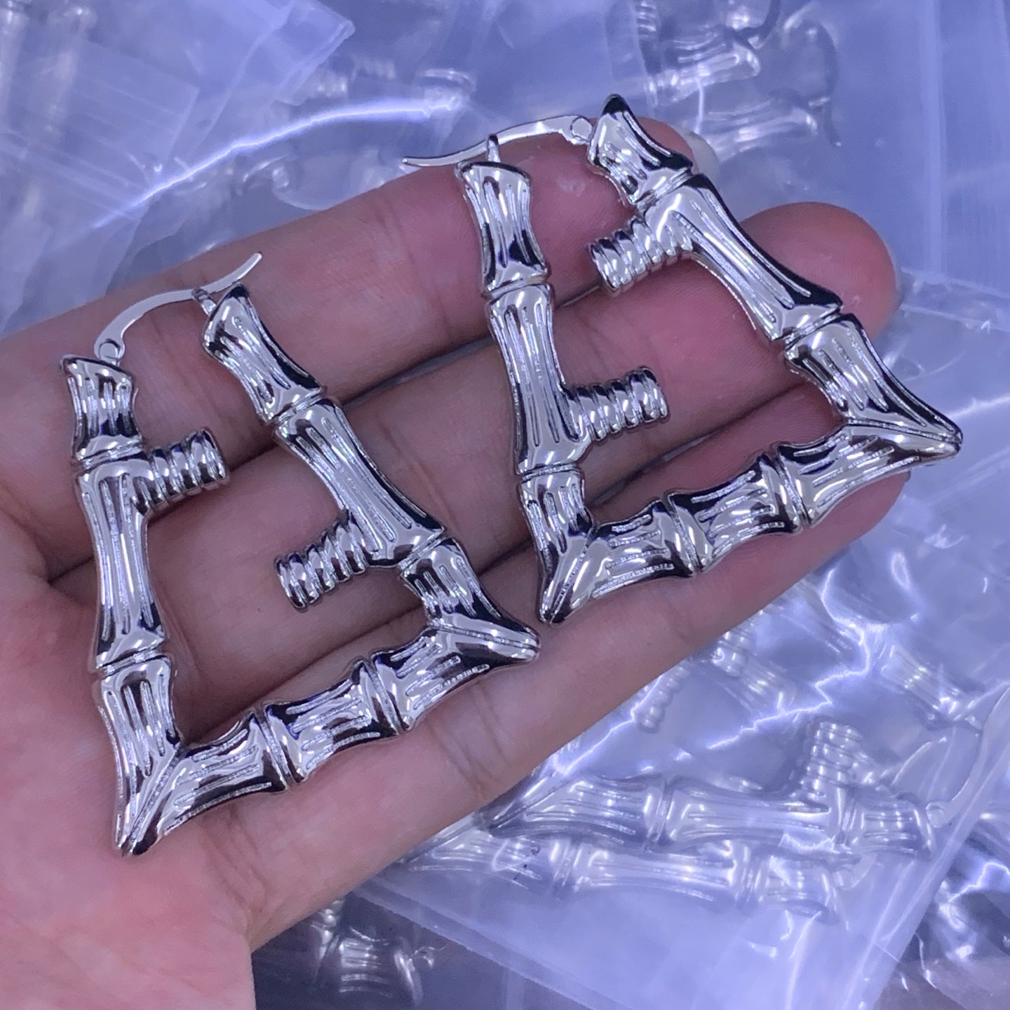 LuxluxHouse Low Price And High Quality Accessories Fendi