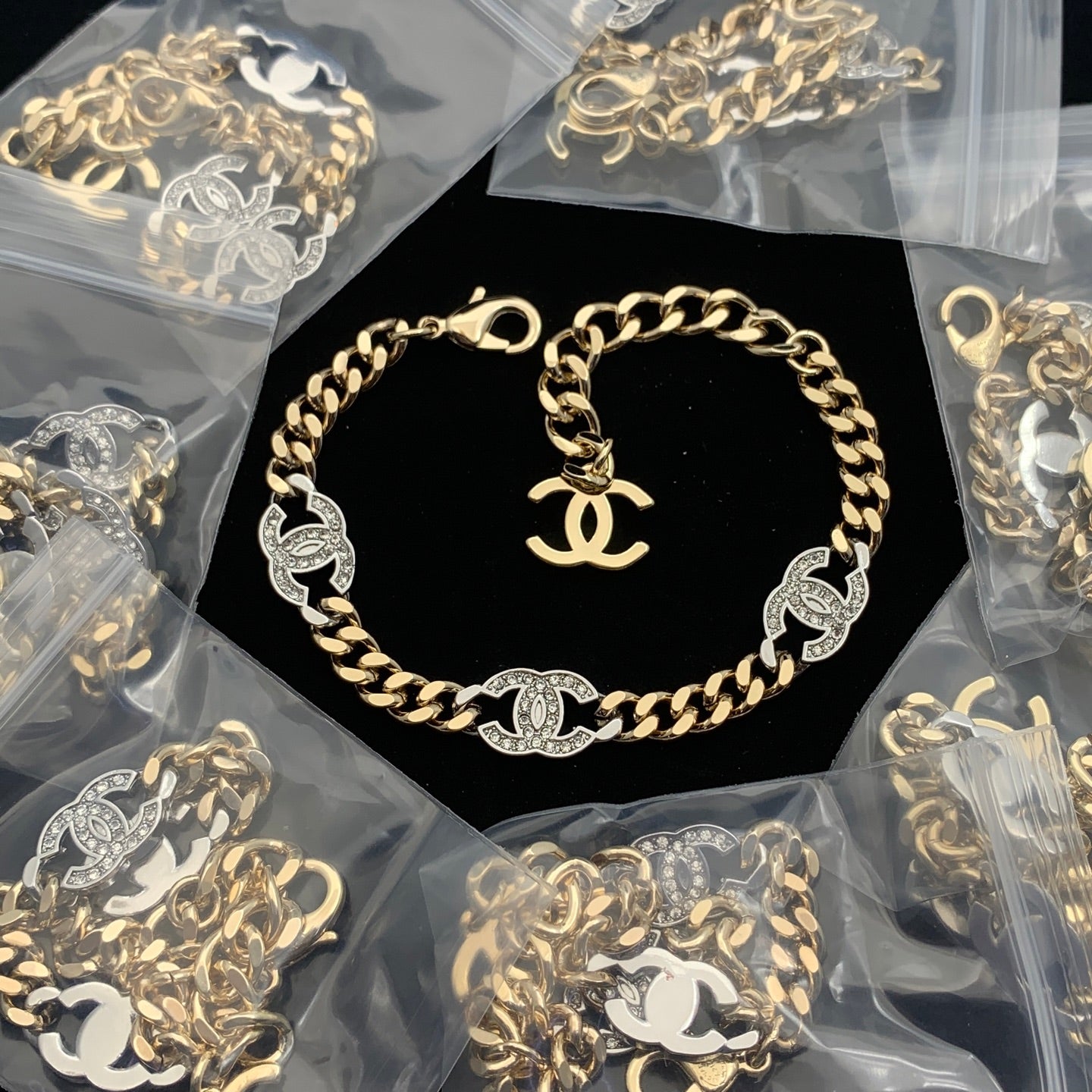 LuxluxHouse Low Price And High Quality Accessories Chanel