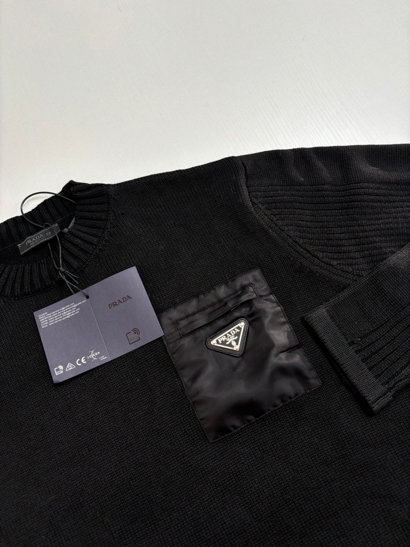 LuxluxHouse Best Quality Clothes Hoodie & Sweater Prada