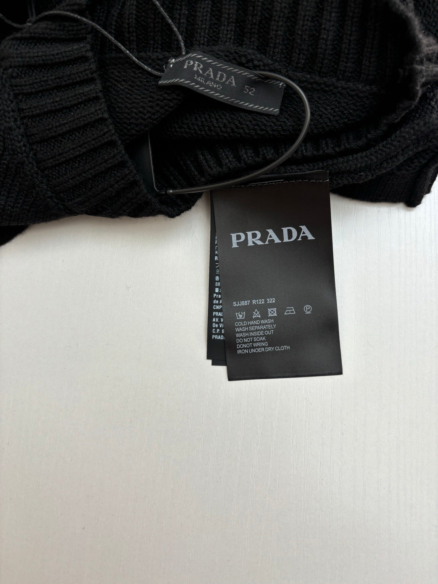 LuxluxHouse Best Quality Clothes Hoodie & Sweater Prada