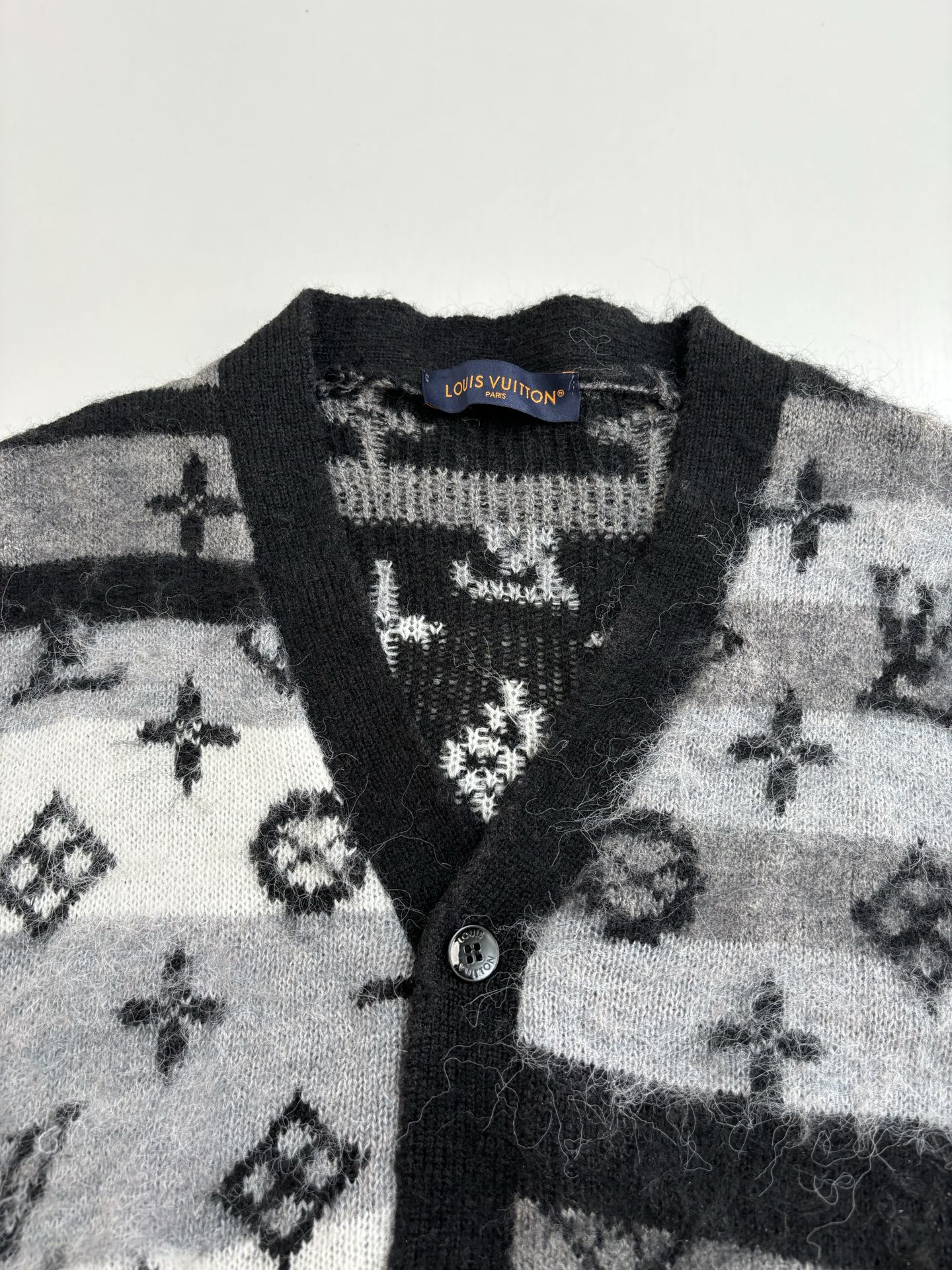 LuxluxHouse Best Quality Clothes Hoodie & Sweater Louis Vuitton