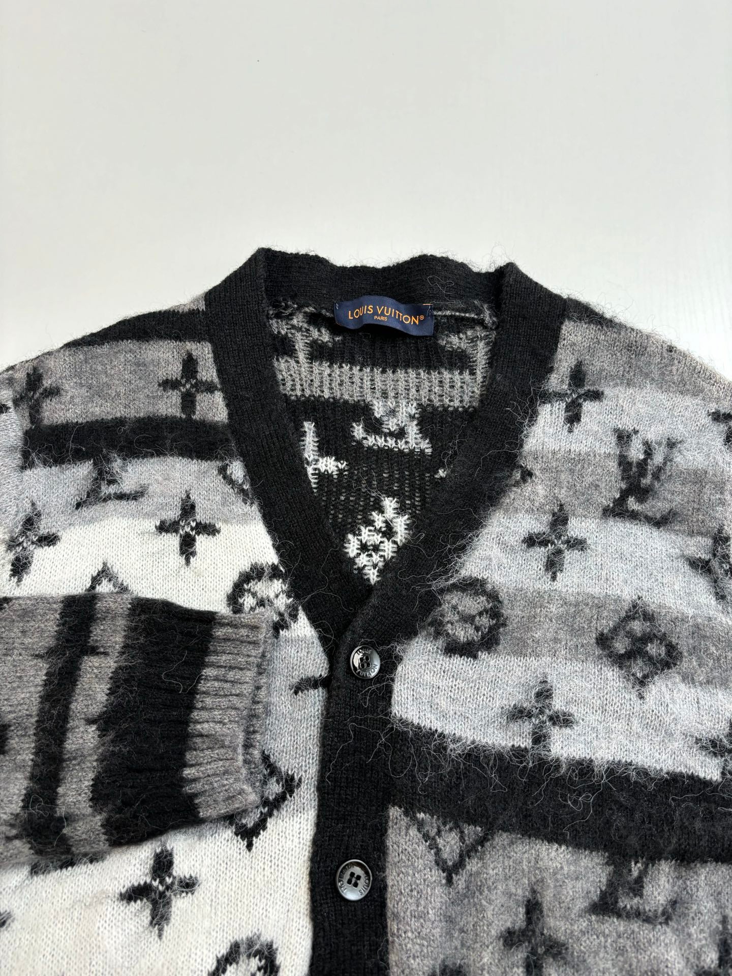 LuxluxHouse Best Quality Clothes Hoodie & Sweater Louis Vuitton