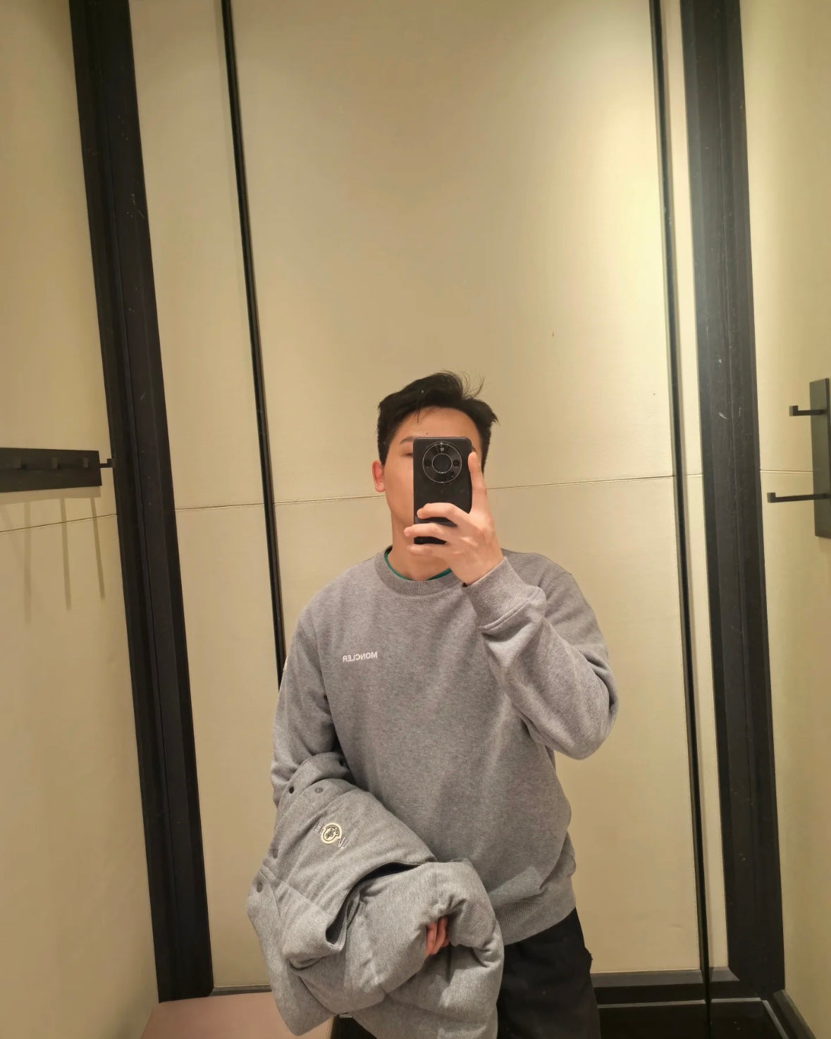 LuxluxHouse Best Quality Clothes Moncler