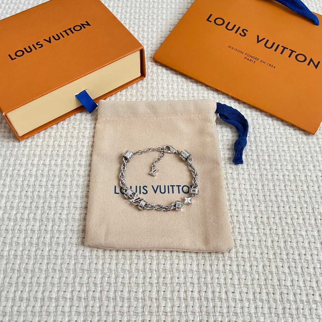 LuxluxHouse Best Quality Accessories Necklace Bracelet Louis Vuitton