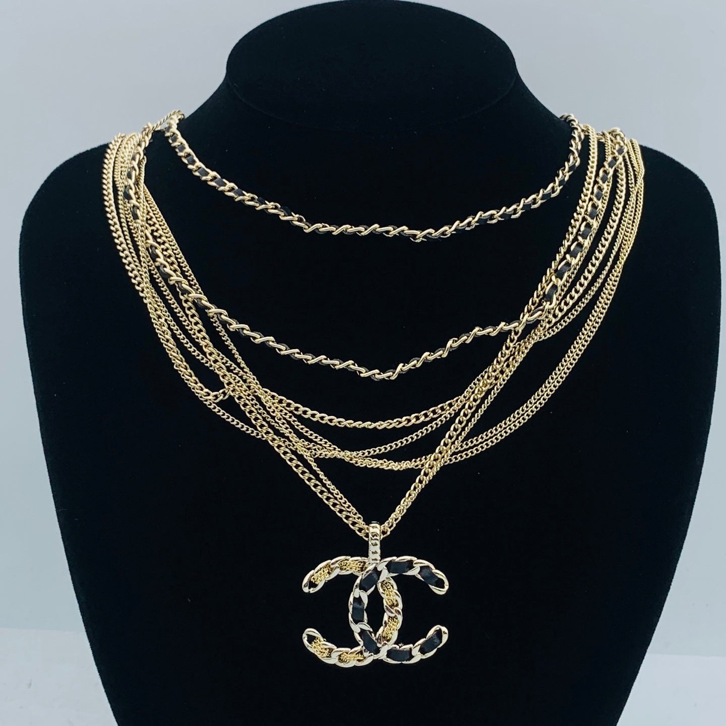 LuxluxHouse Low Price And High Quality Accessories Chanel