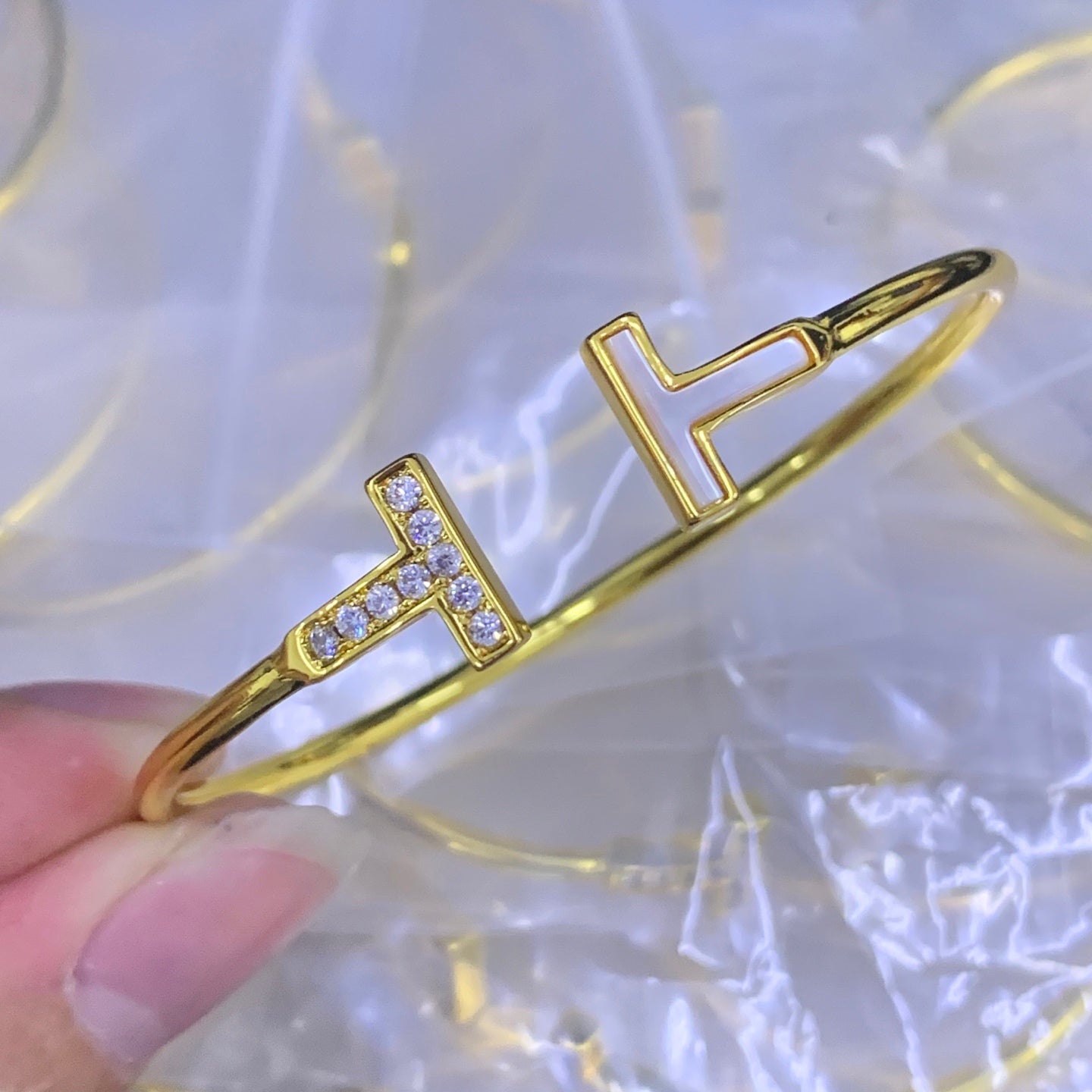 LuxluxHouse Low Price And High Quality Accessories Tiffany