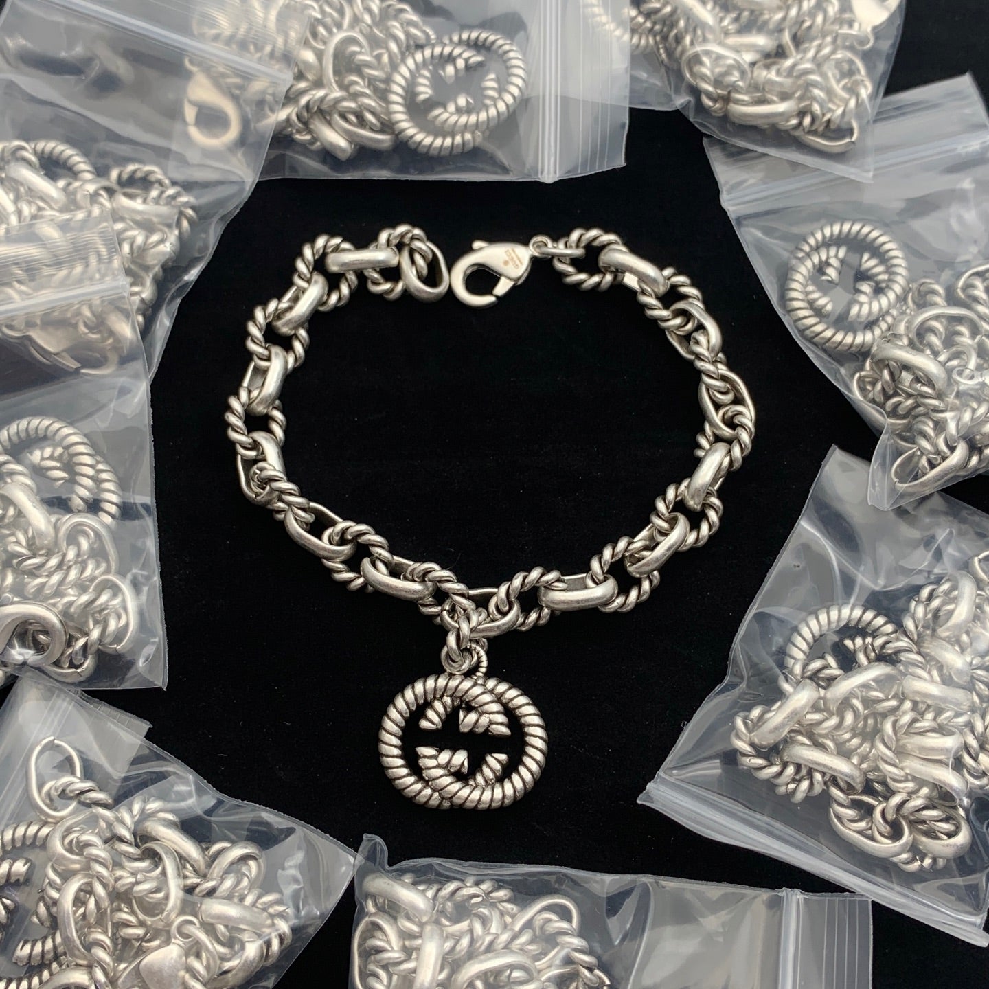 LuxluxHouse Low Price And High Quality Accessories Gucci