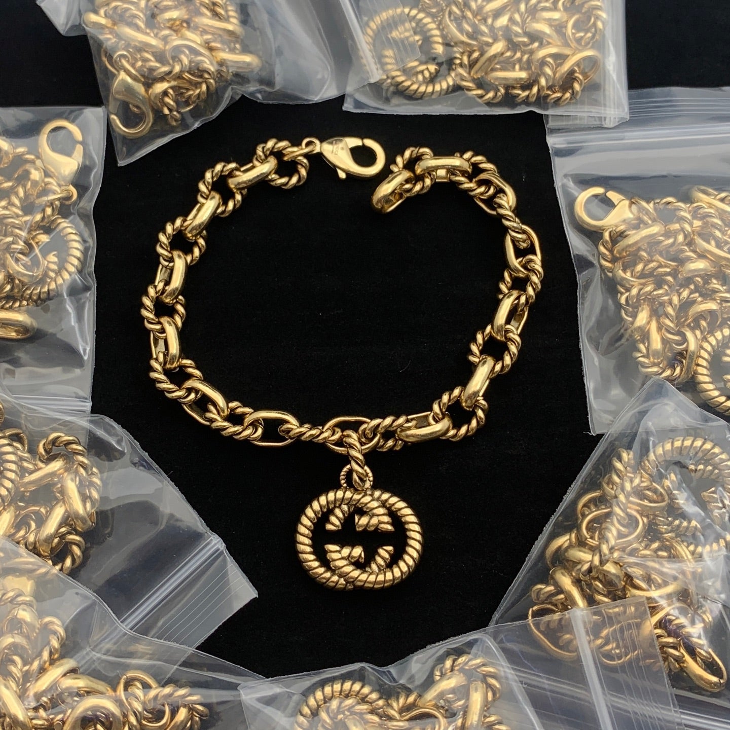 LuxluxHouse Low Price And High Quality Accessories Gucci