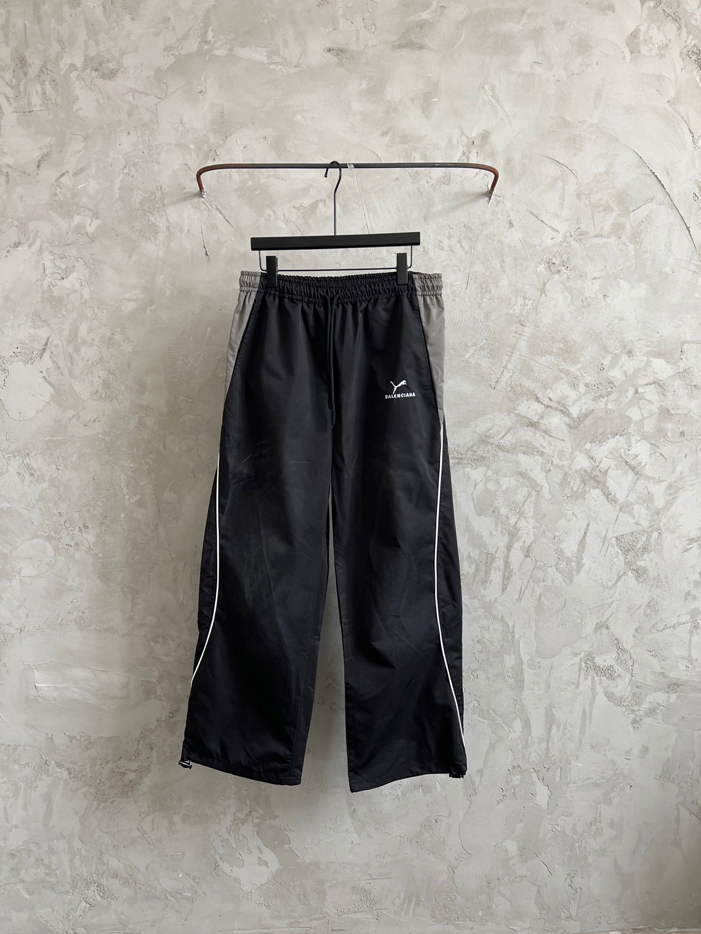 LuxluxHouse Best Quality Clothes Balenciaga Pants