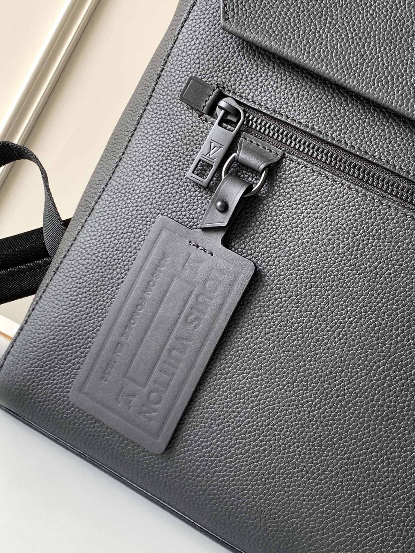 LuxluxHouse Best Quality Bags Louis Vuitton Men