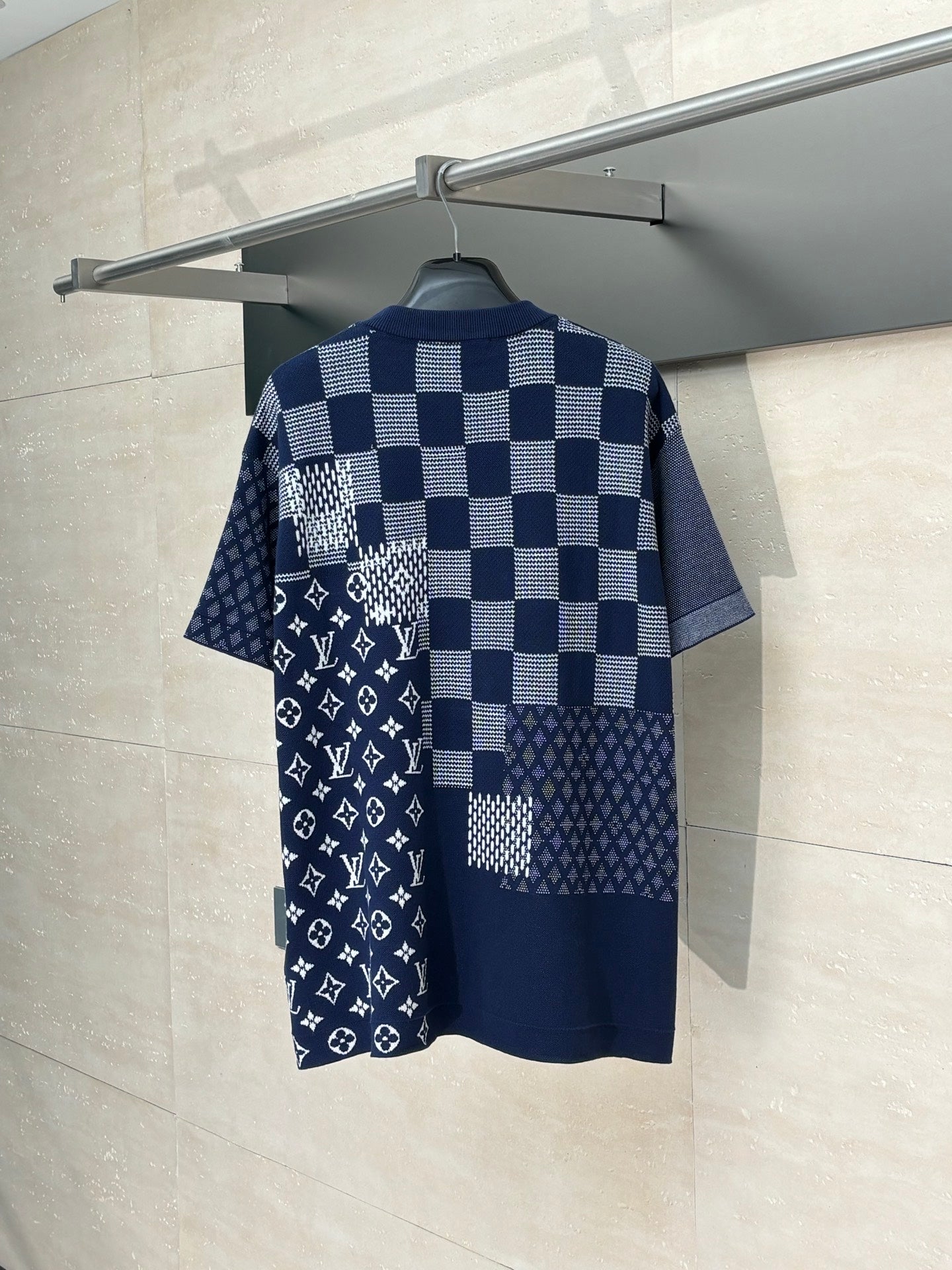 LuxluxHouse Best Quality Clothes T-shirt Loewe