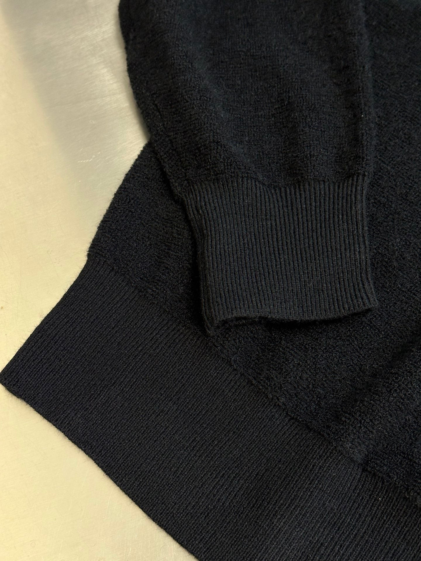 LuxluxHouse Best Quality Clothes Hoodie & Sweater Loewe