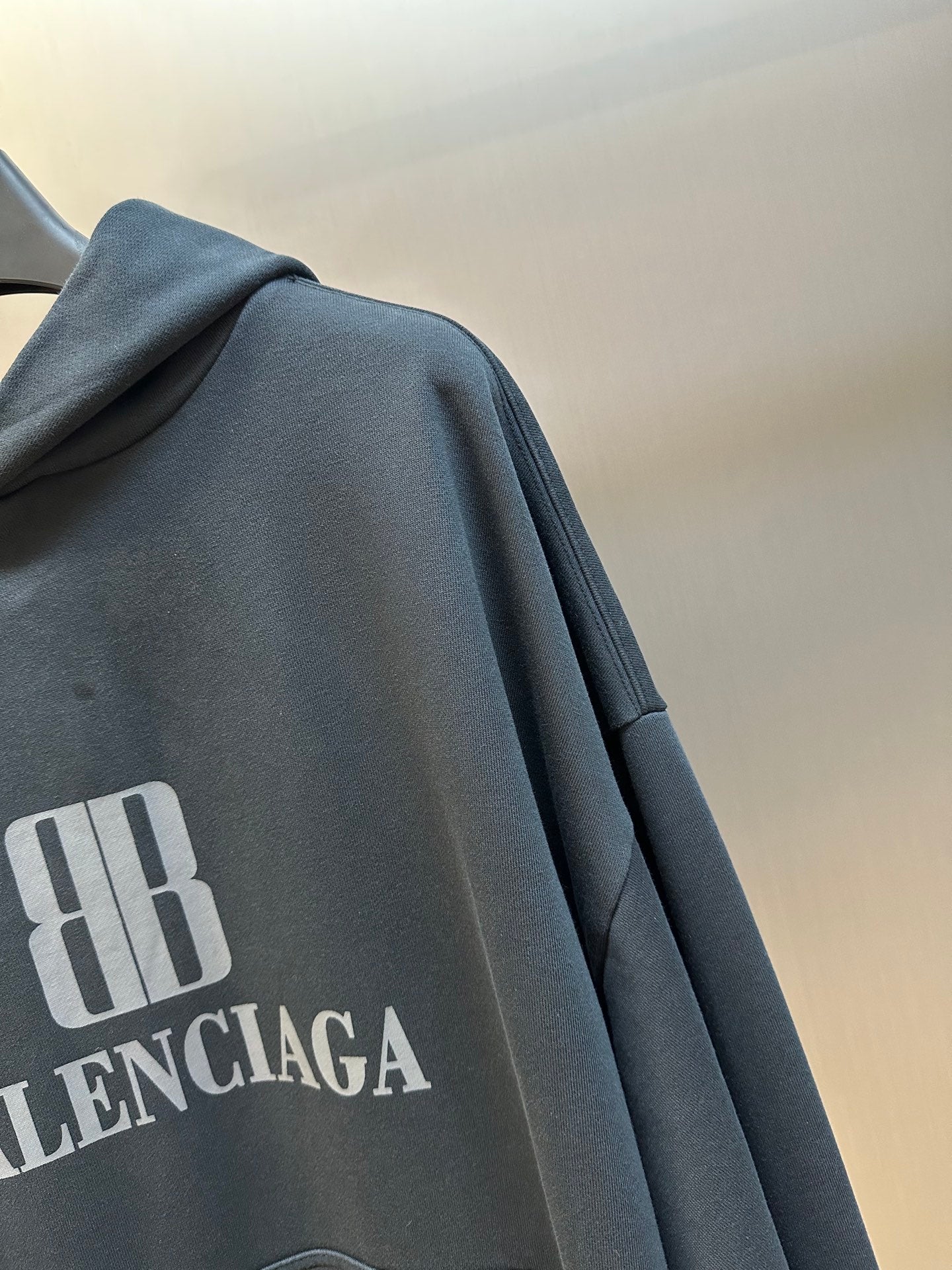 LuxluxHouse Best Quality Clothes Balenciaga Hoodie & Sweater