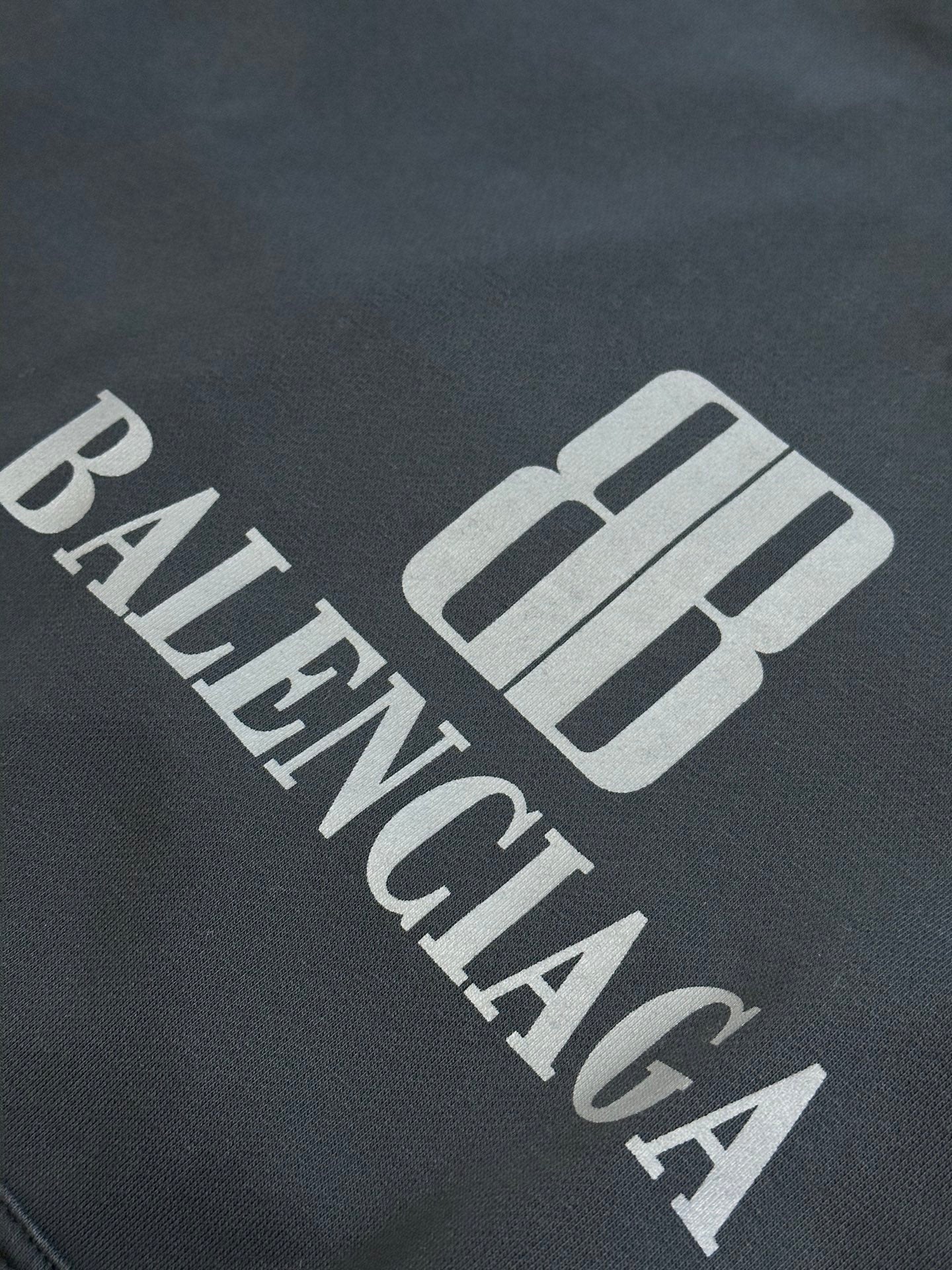 LuxluxHouse Best Quality Clothes Balenciaga Hoodie & Sweater