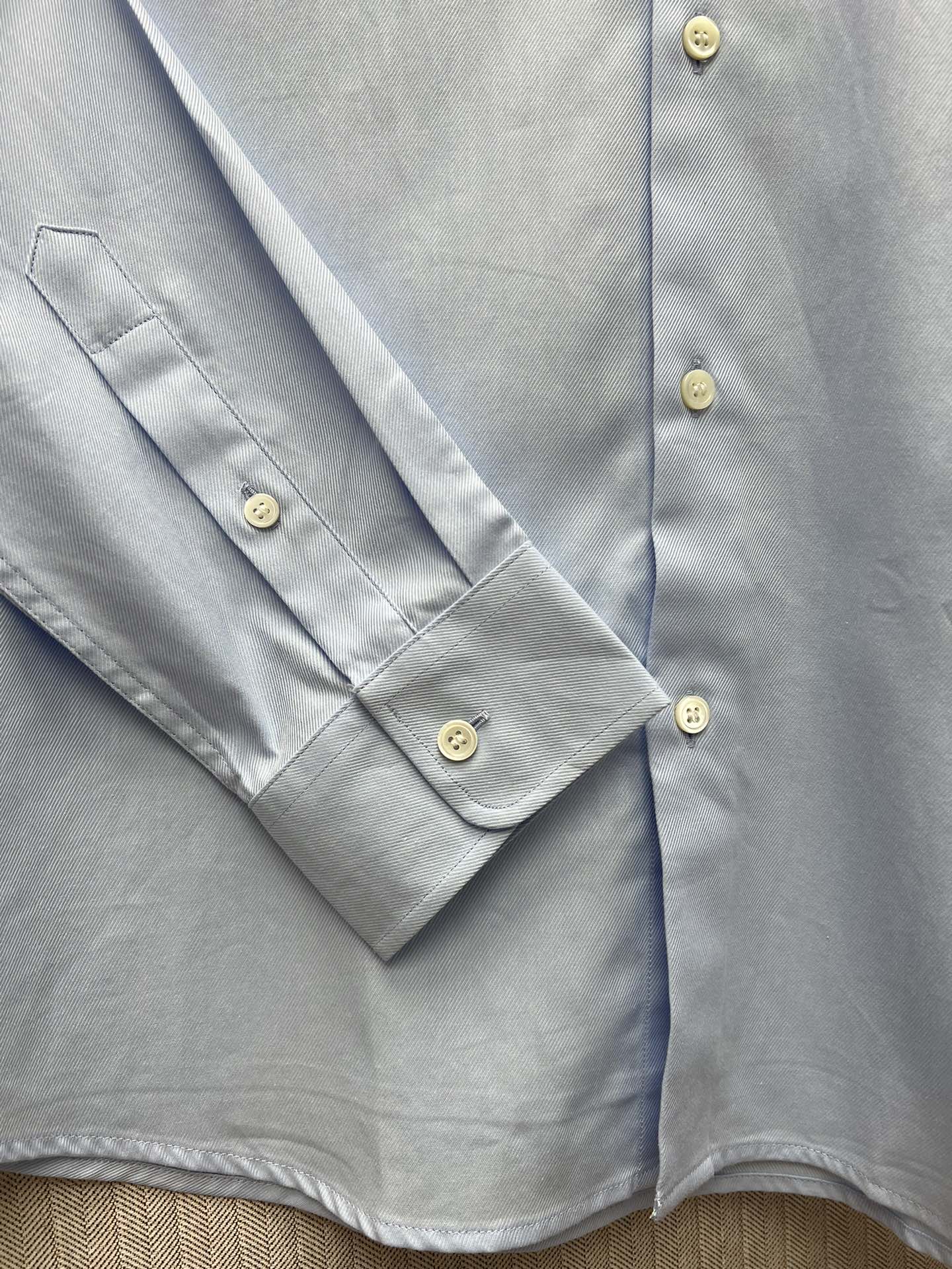 LuxluxHouse Best Quality Clothes Shirts&Polo BC