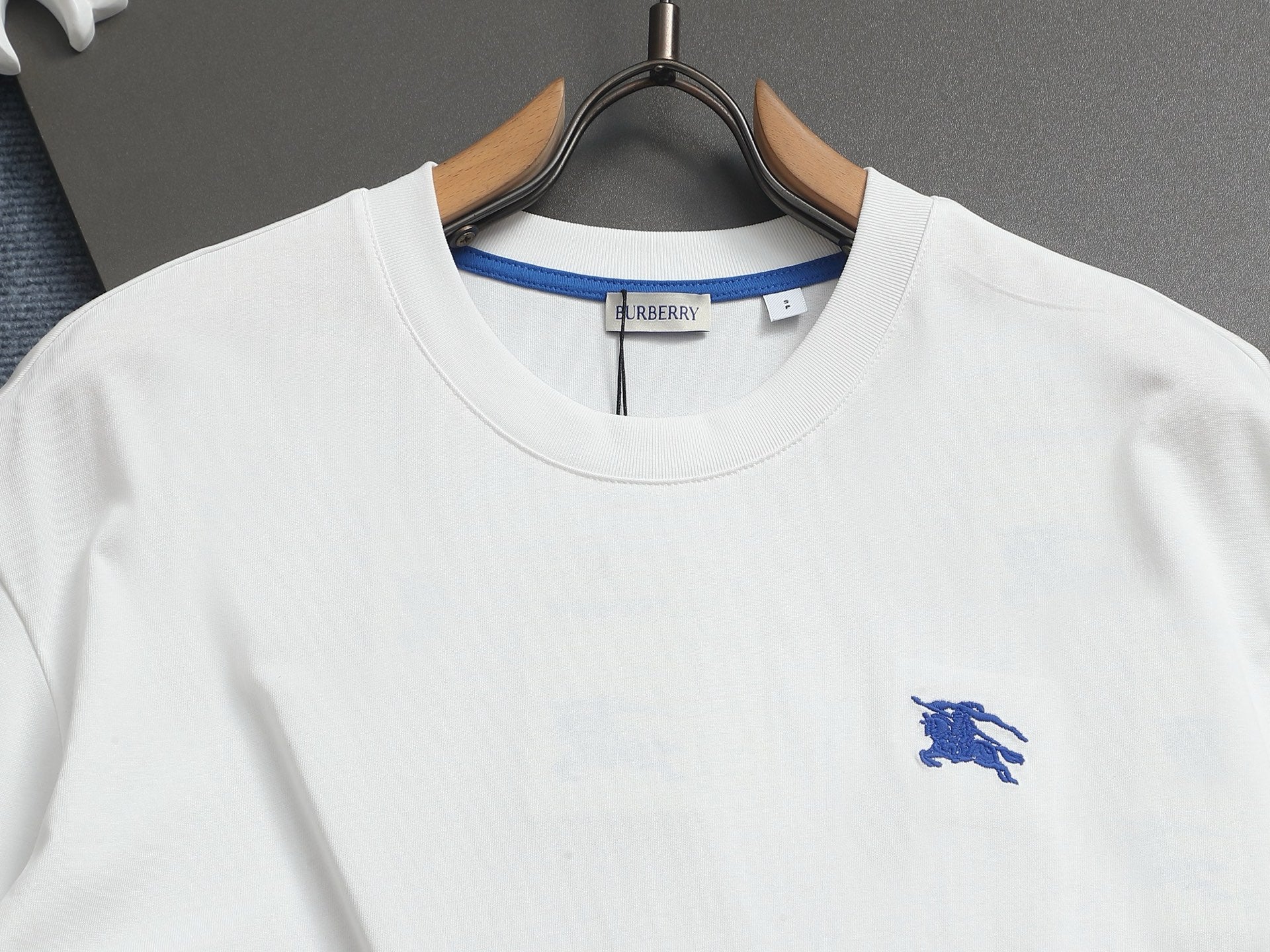LuxluxHouse Best Quality Clothes Burberry T-shirt
