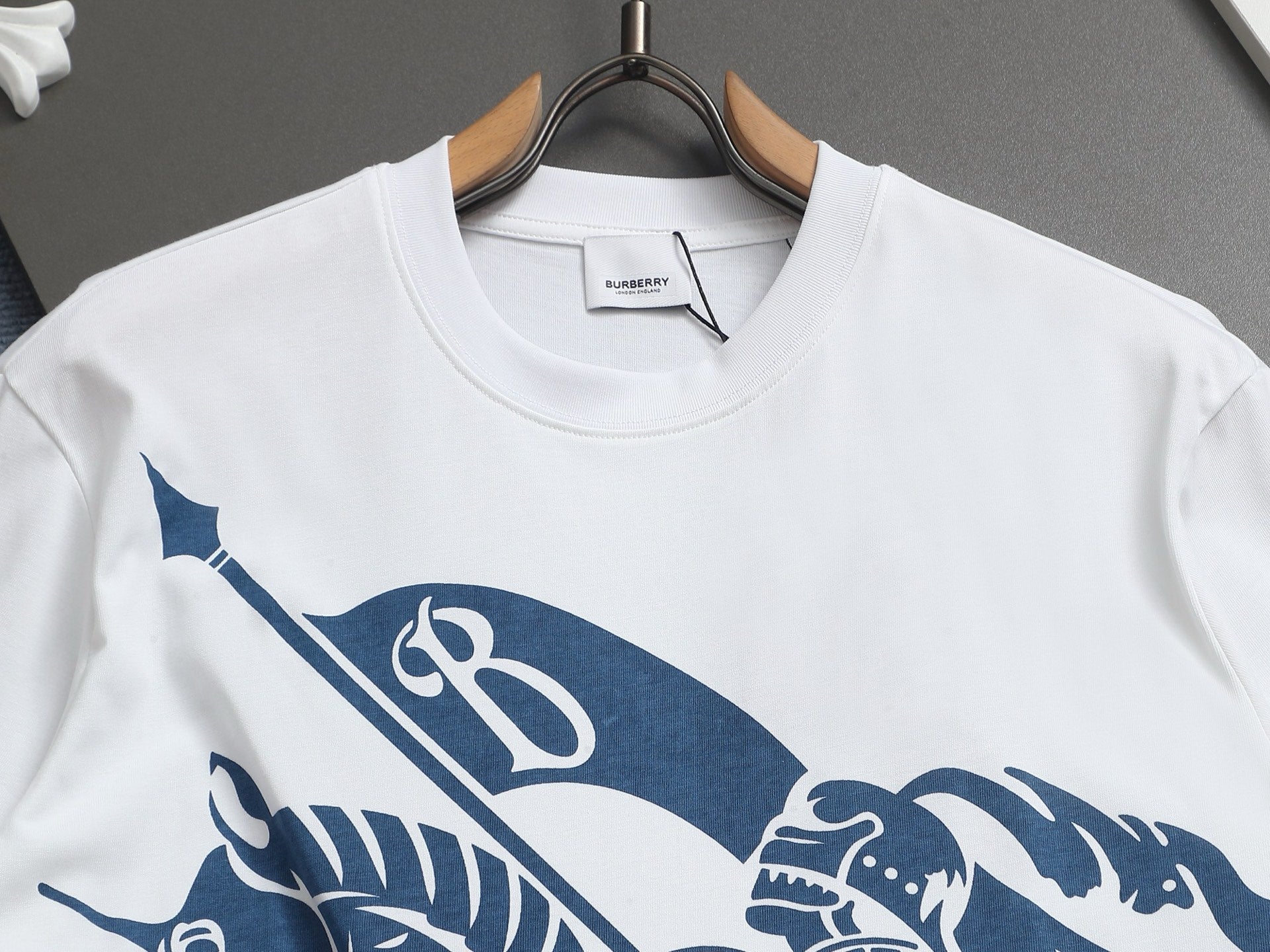LuxluxHouse Best Quality Clothes Burberry T-shirt