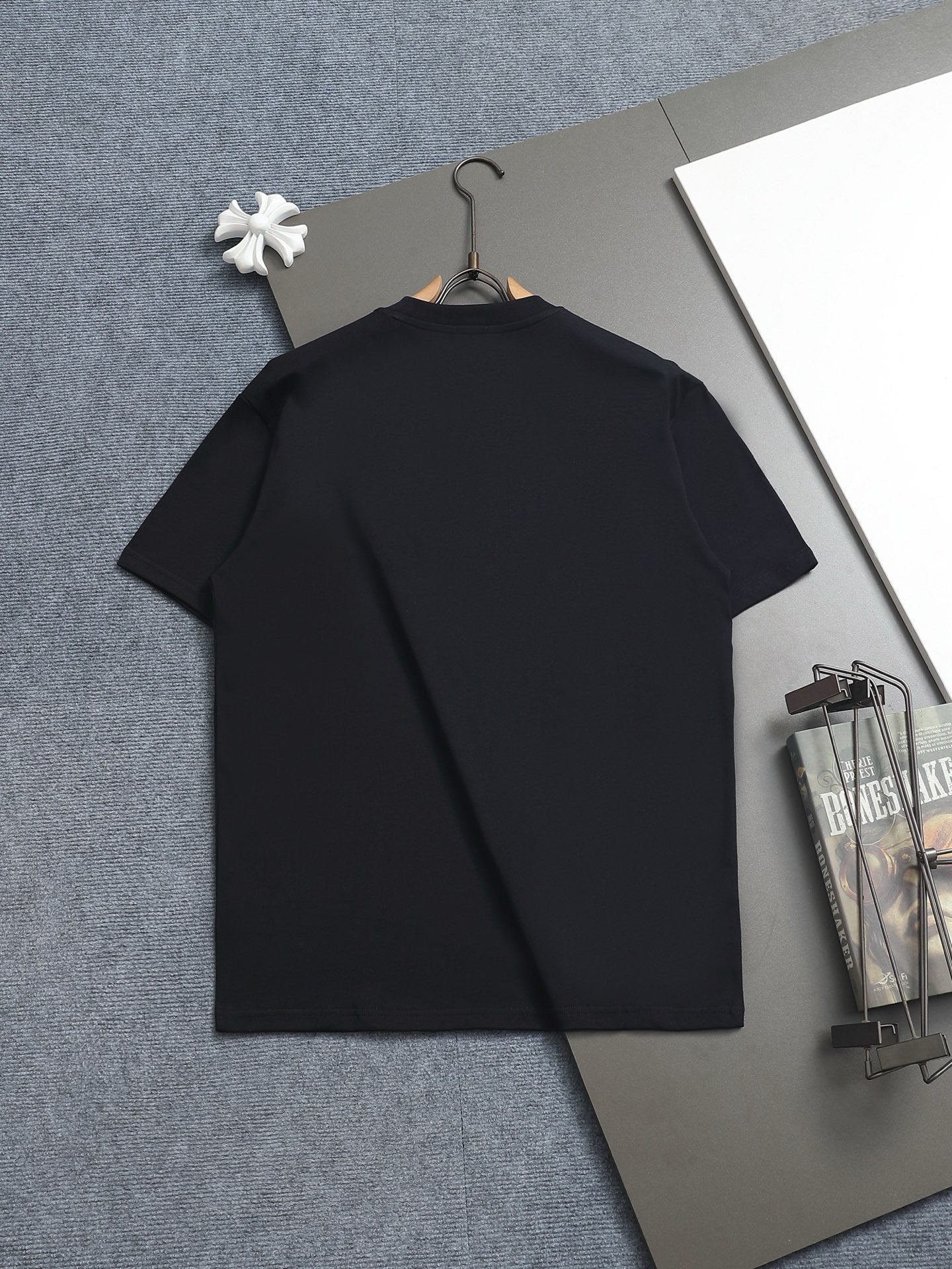 LuxluxHouse Best Quality Clothes T-shirt Loewe