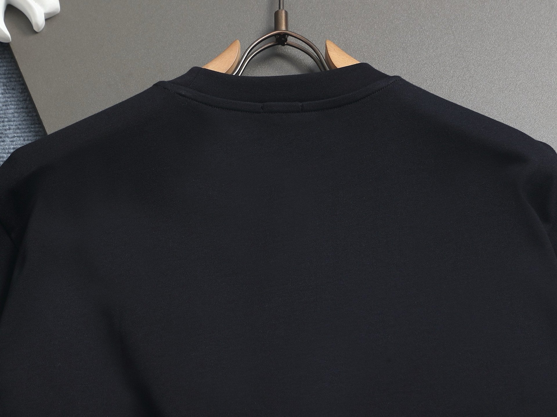 LuxluxHouse Best Quality Clothes T-shirt Loewe