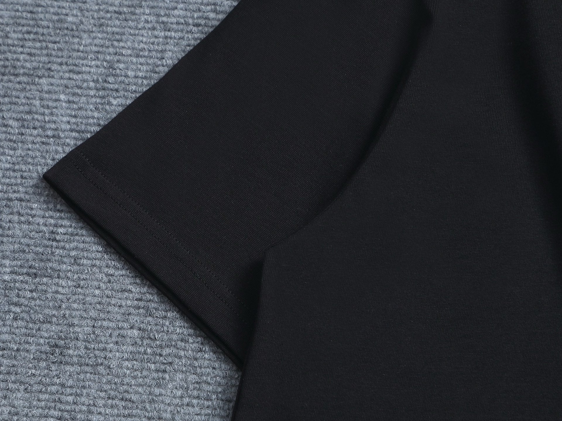 LuxluxHouse Best Quality Clothes T-shirt Loewe